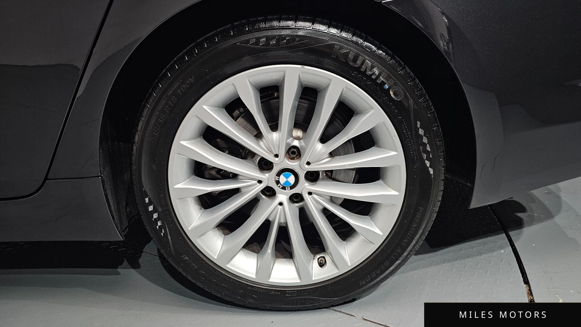 BMW 5 Series (G30) 2018 — миниатюра 6