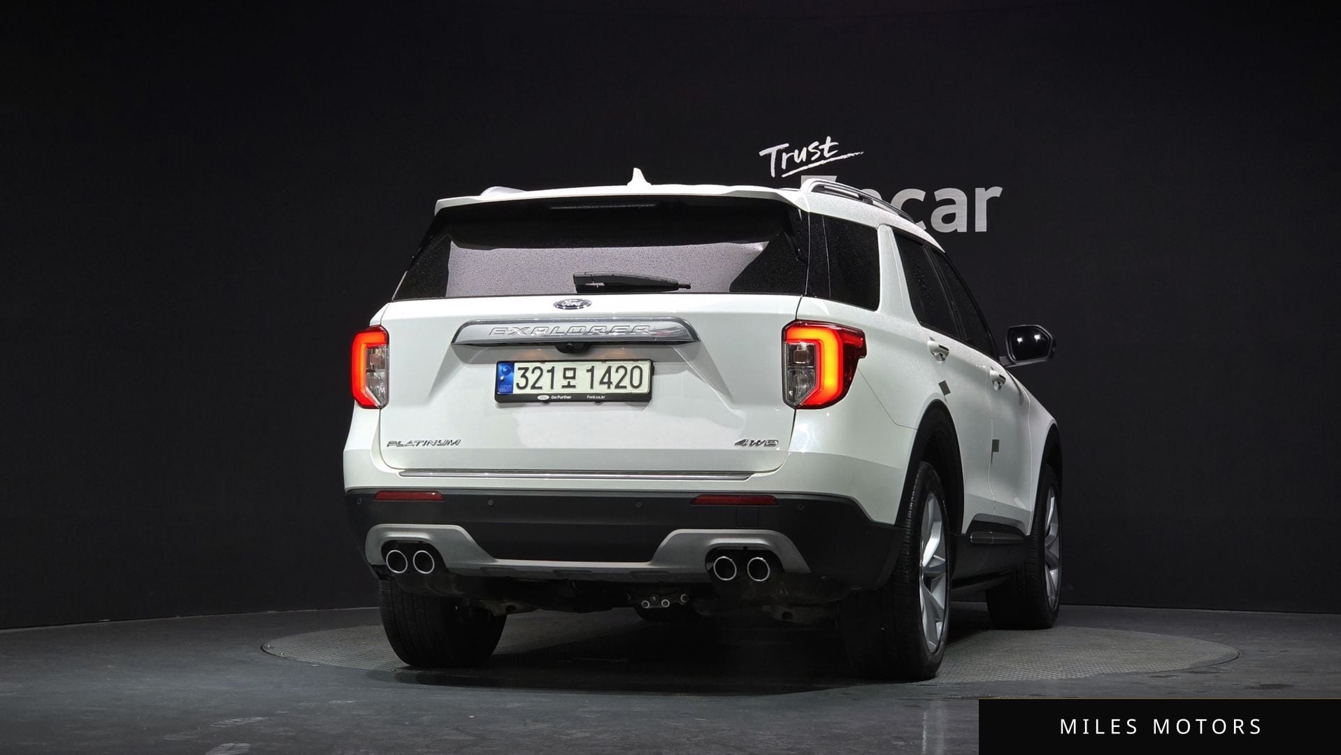 Ford Explorer 2021 — миниатюра 4