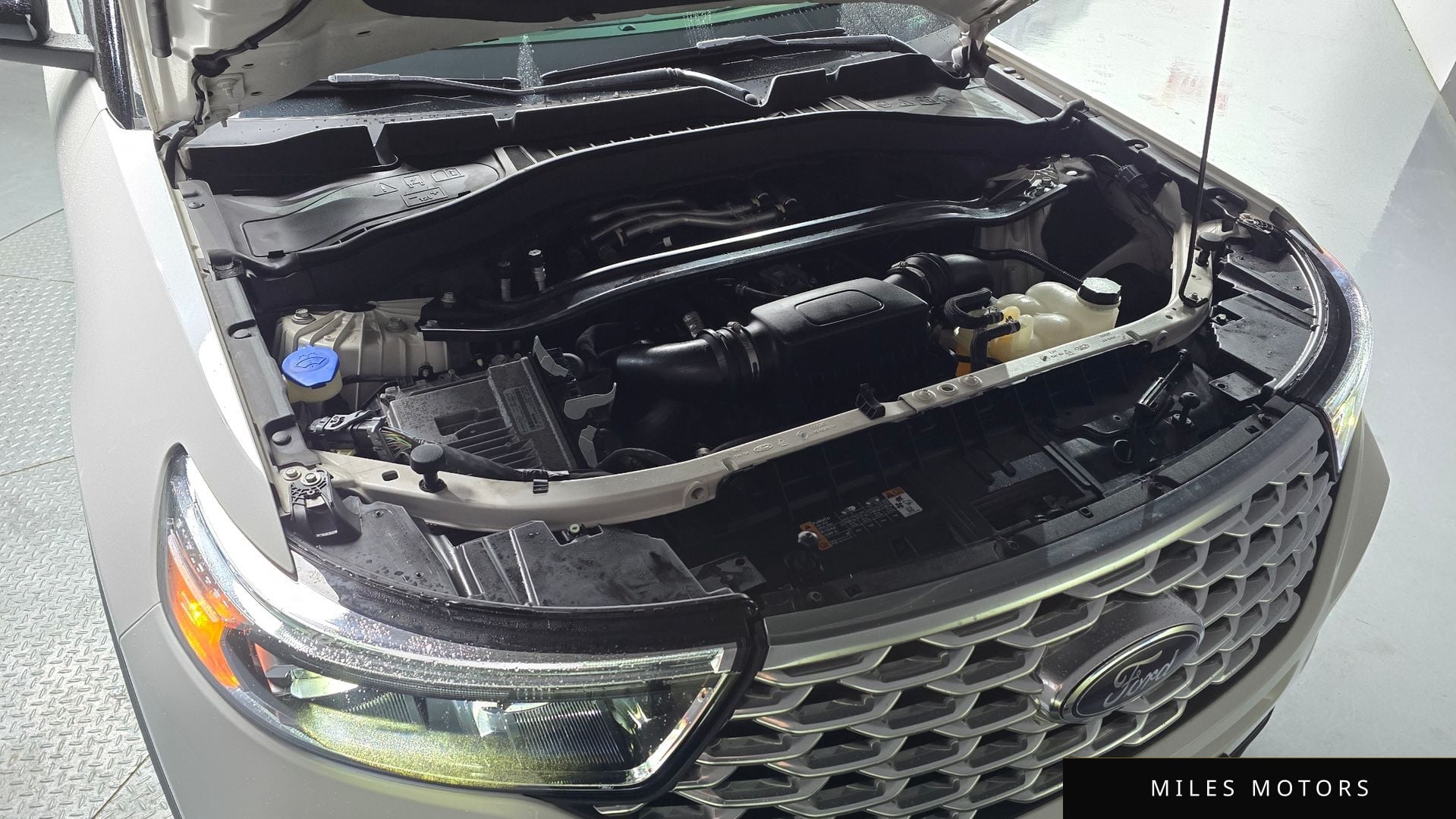 Ford Explorer 2021 — миниатюра 6