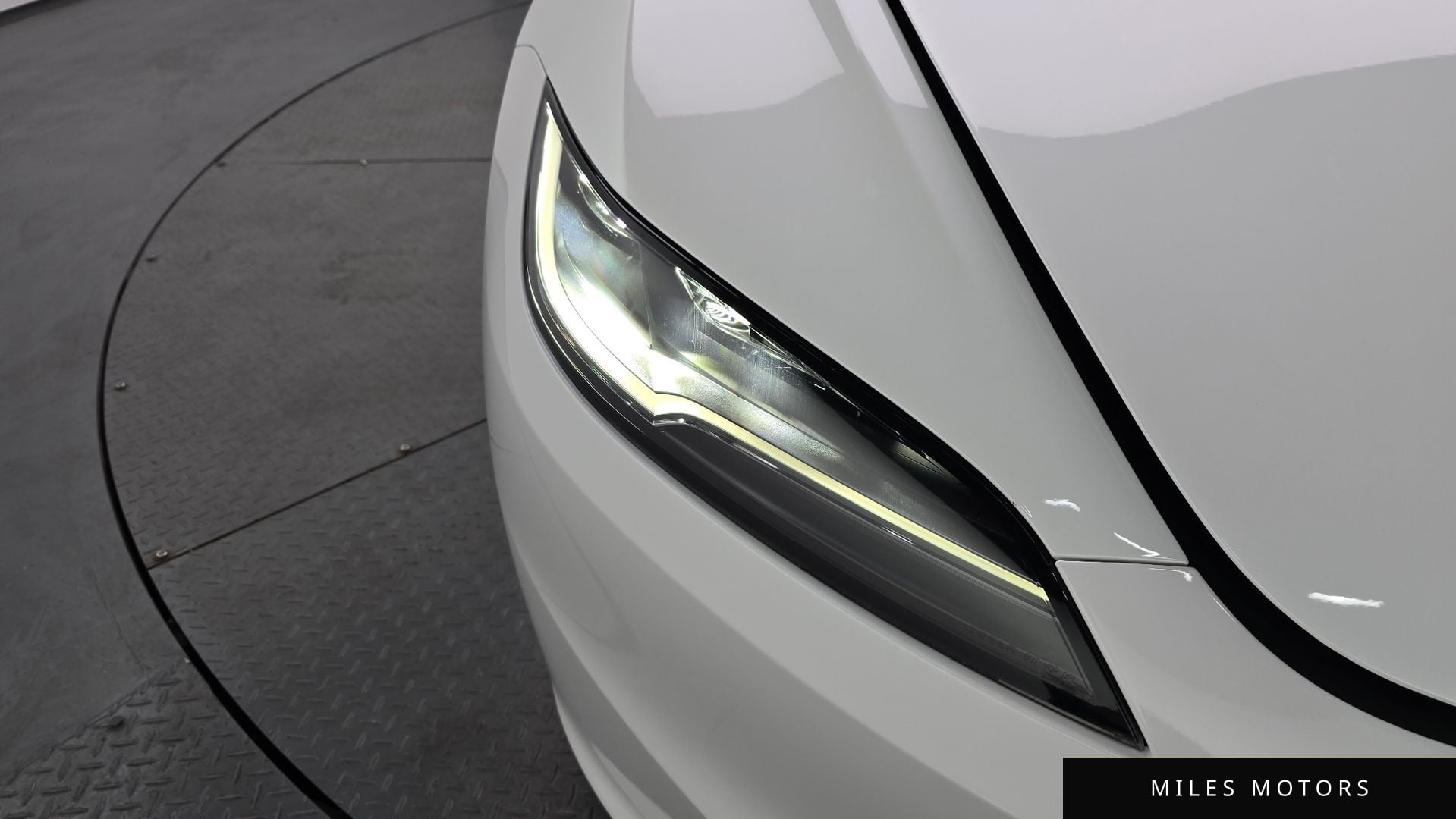 Tesla Model 3 2024 — миниатюра 8