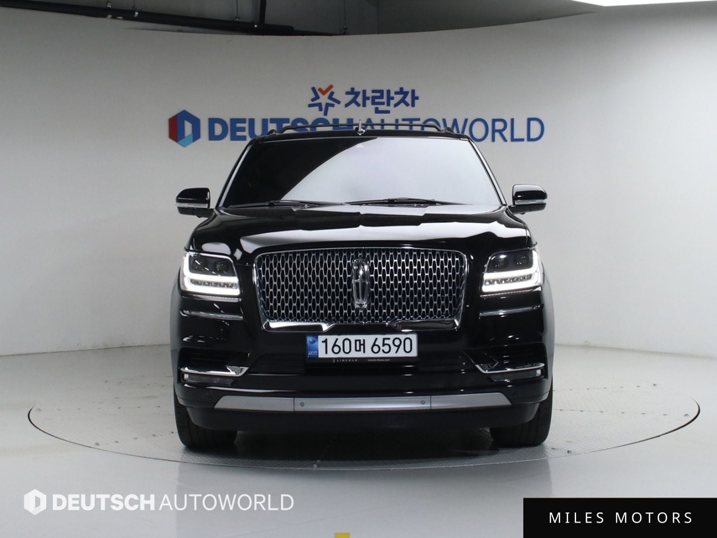 Lincoln Navigator 2021 — миниатюра 3