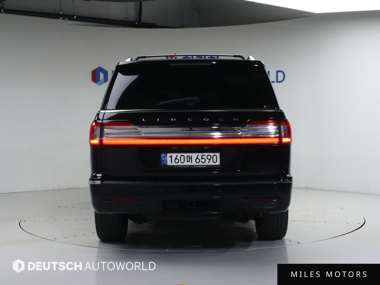 Lincoln Navigator 2021 — миниатюра 4