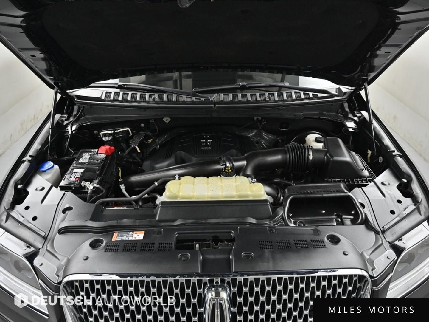 Lincoln Navigator 2021 — миниатюра 6