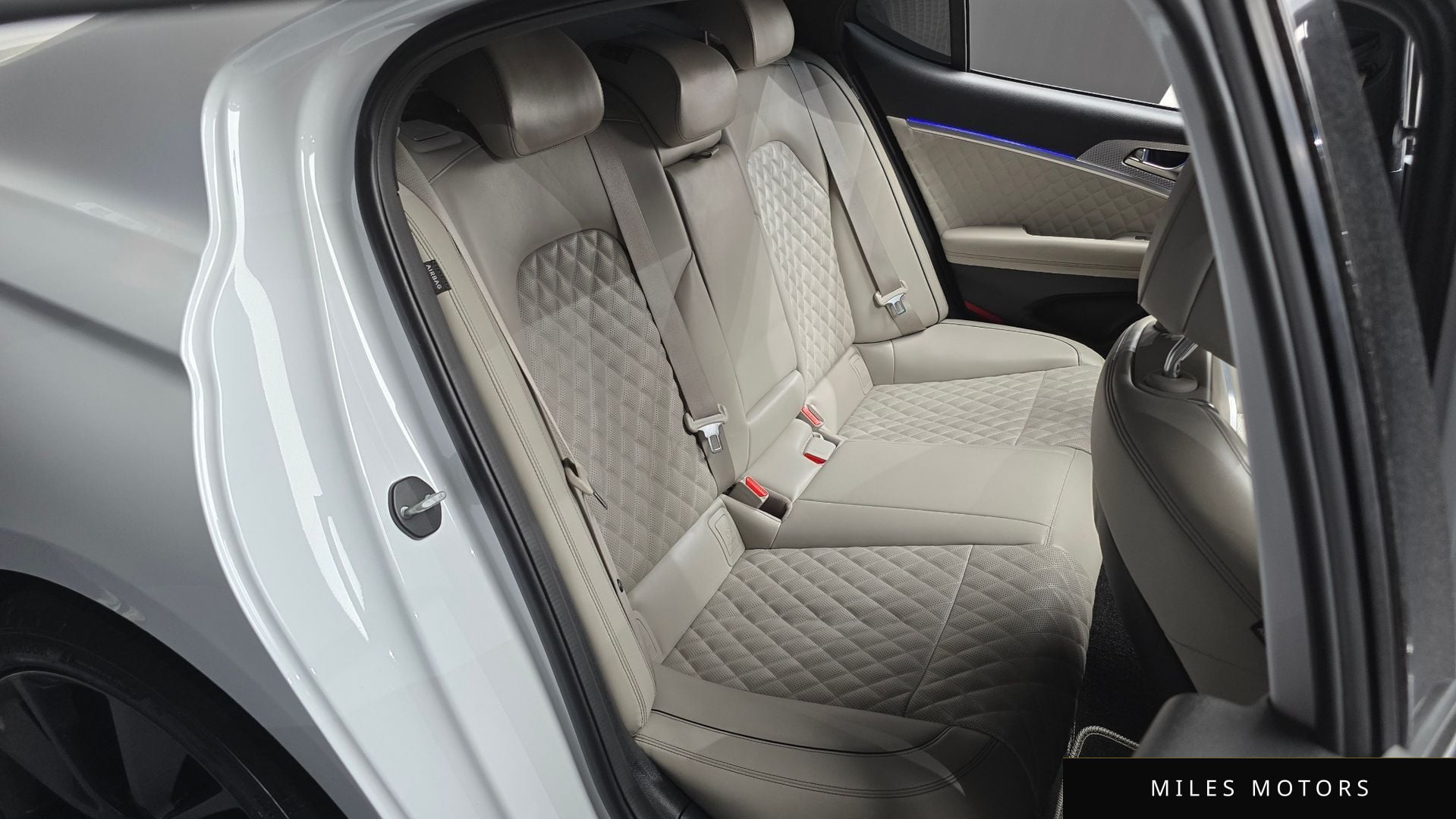 Genesis G70 2022 — миниатюра 11
