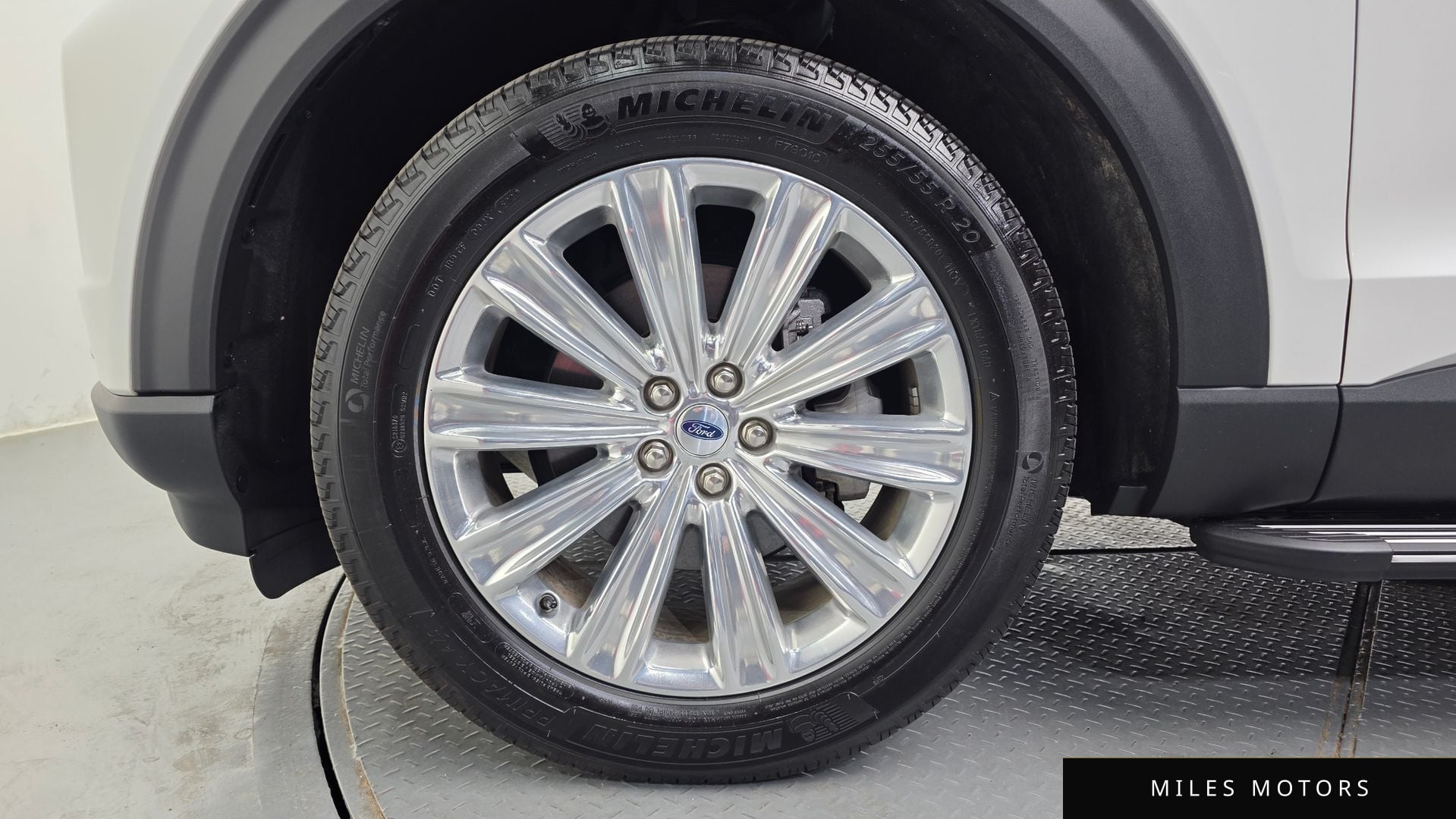 Ford Explorer 2023 — миниатюра 5