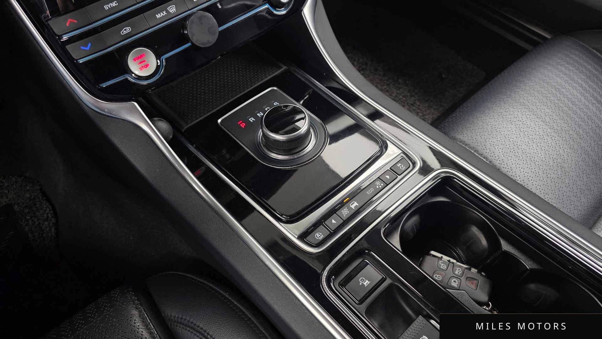 Jaguar XF (X260) 2018 — миниатюра 9