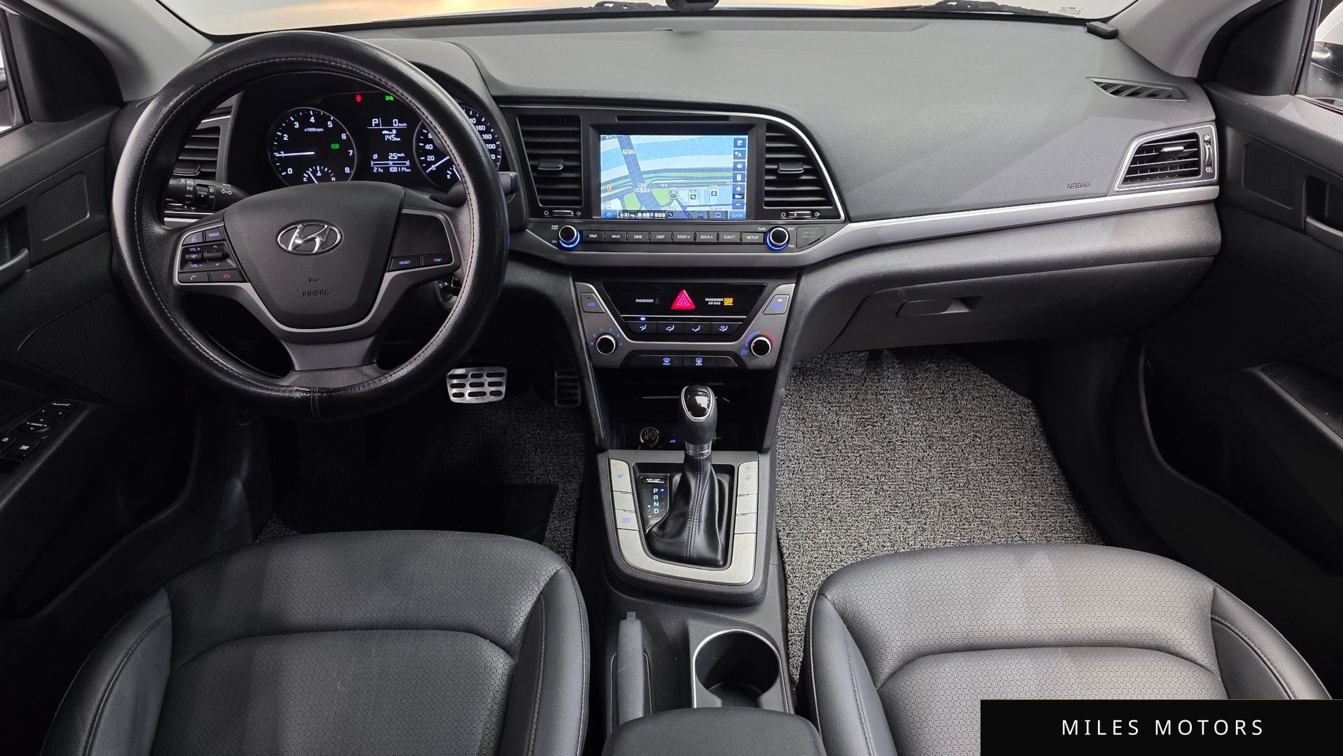 Hyundai AVANTE 2016 — миниатюра 7