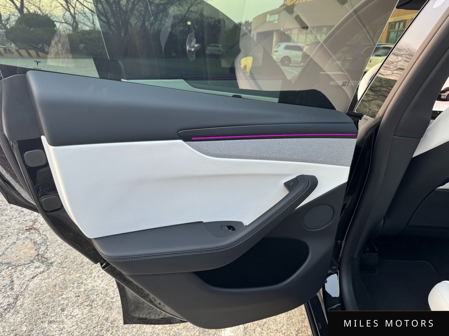 Tesla Model Y 2026 — миниатюра 11