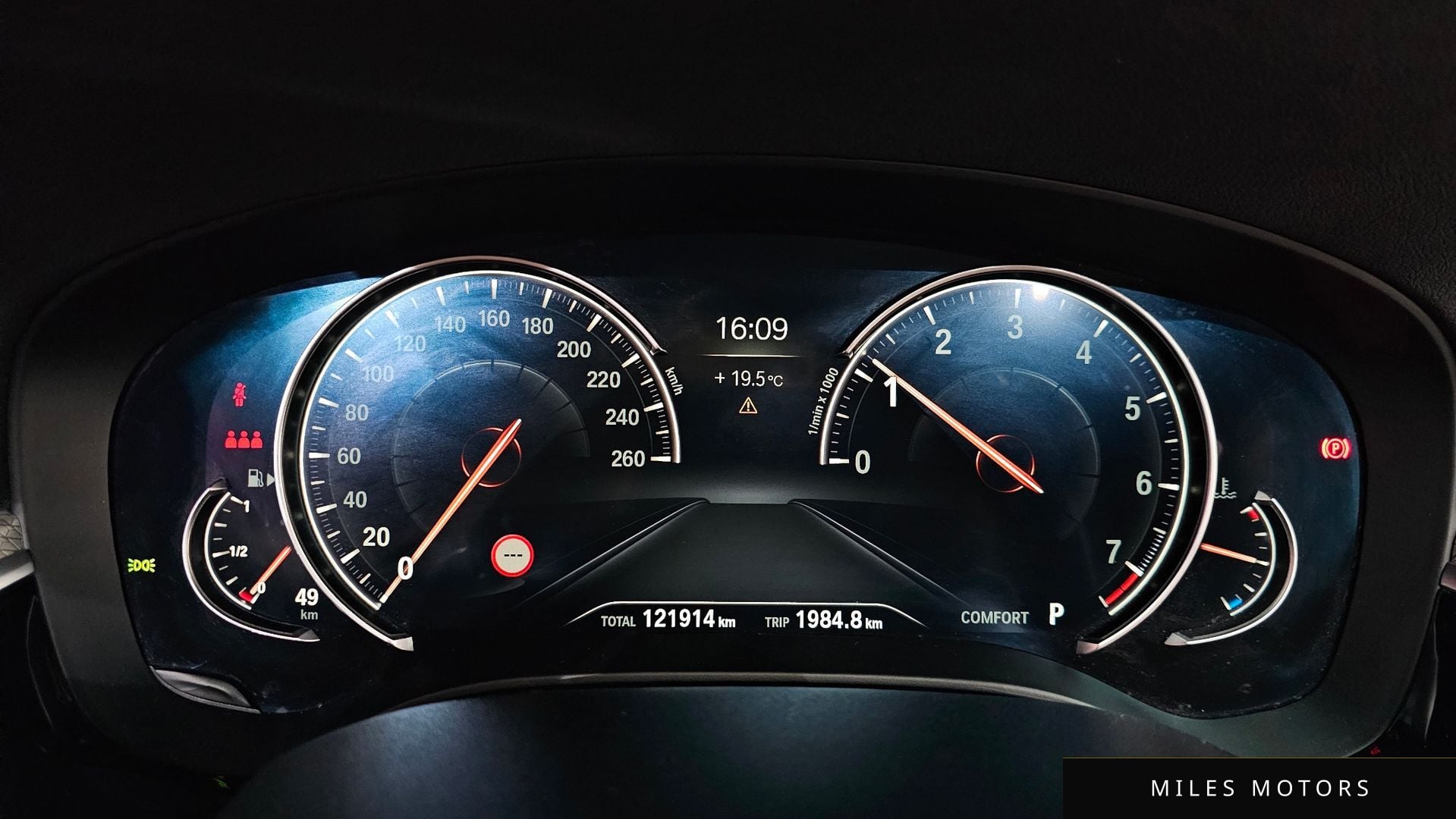 BMW 5 Series (G30) 2017 — миниатюра 11