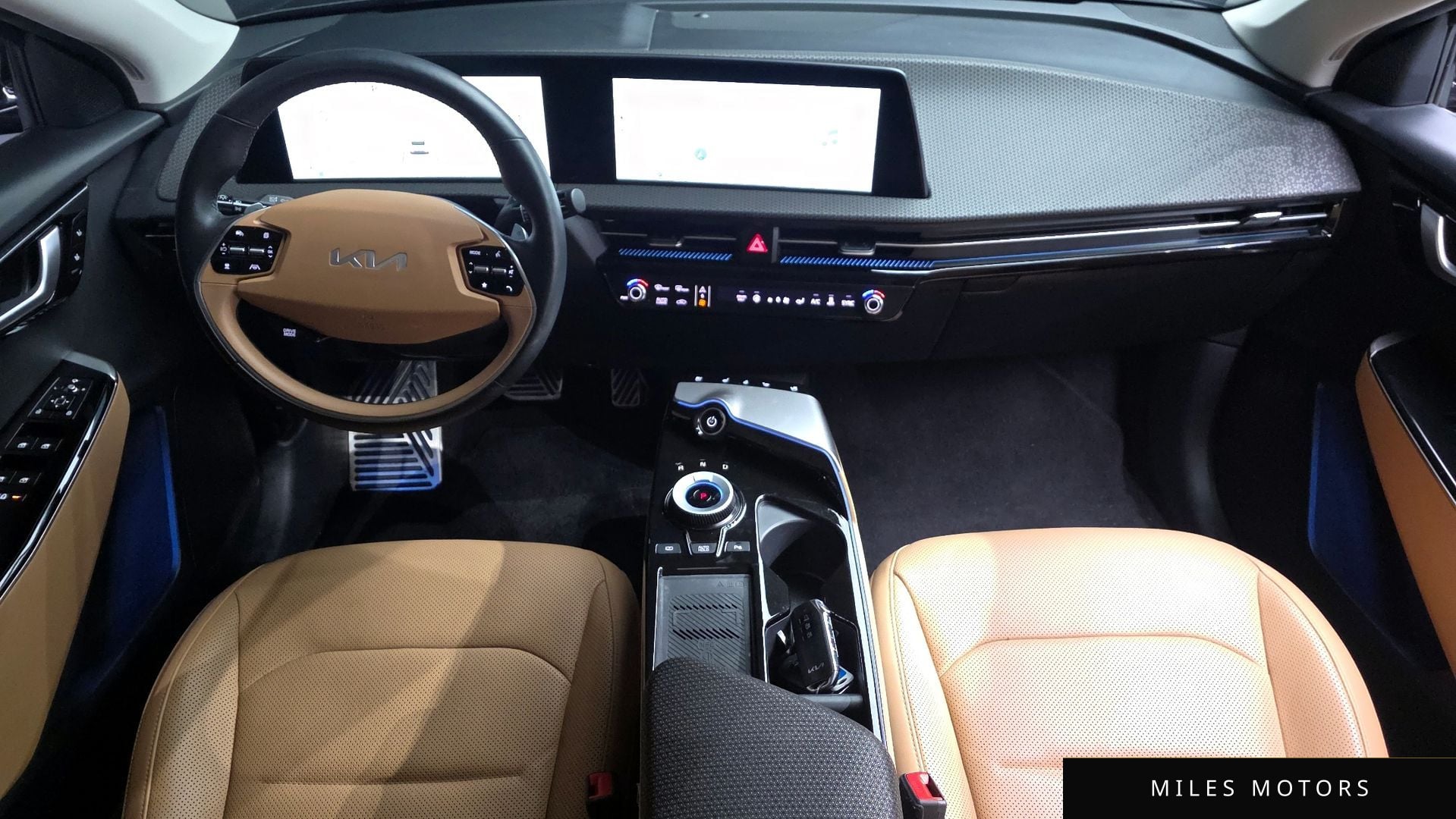 Kia EV6 2023 — миниатюра 10