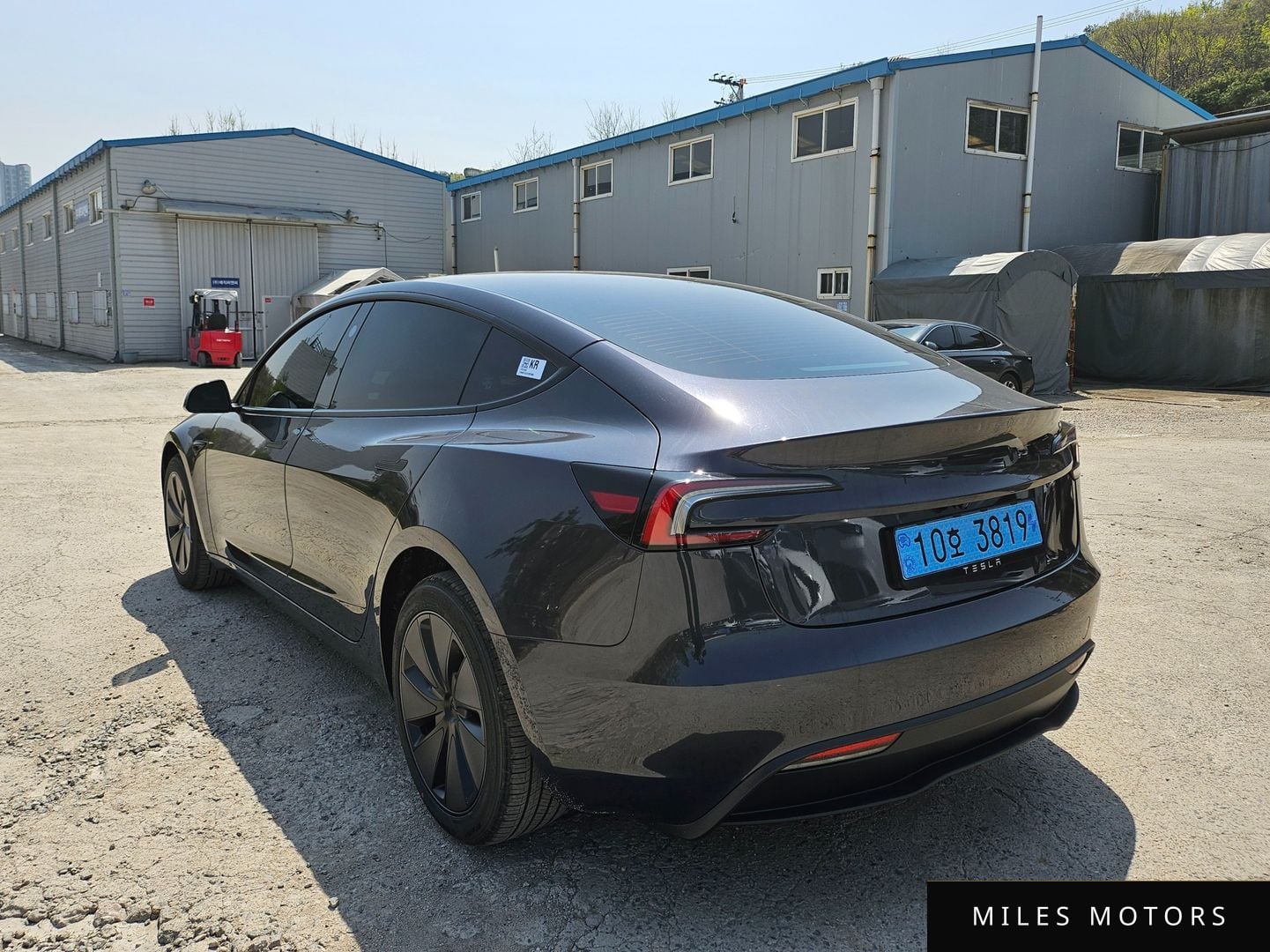 Tesla Model 3 2026 — миниатюра 3