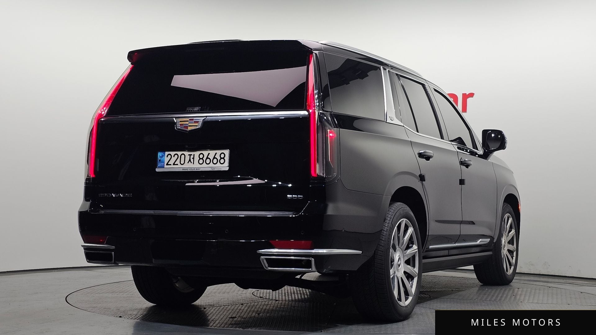 Cadillac Escalade 2022 — миниатюра 2