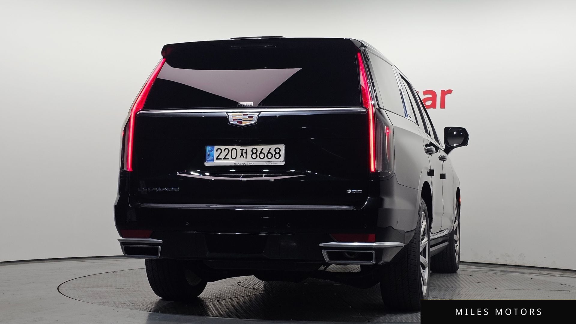 Cadillac Escalade 2022 — миниатюра 4
