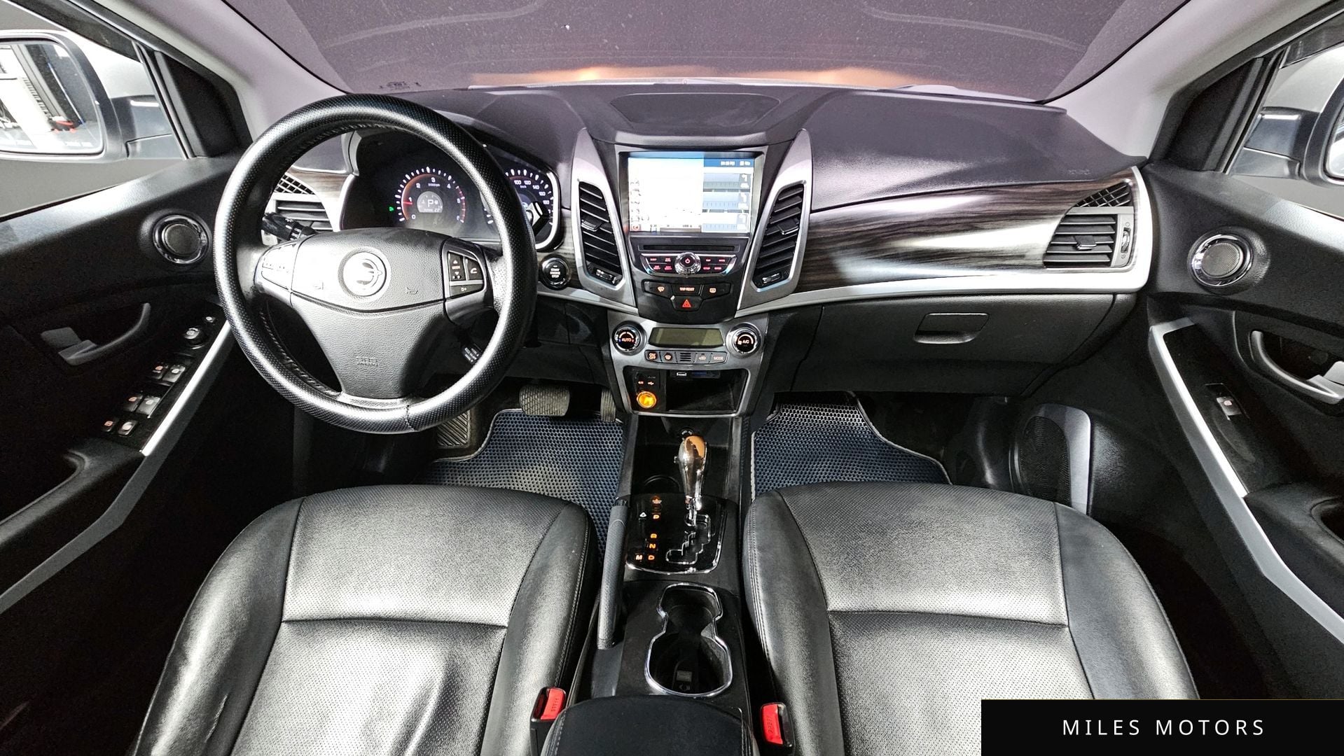 KG Mobility KORANDO 2015 — миниатюра 7