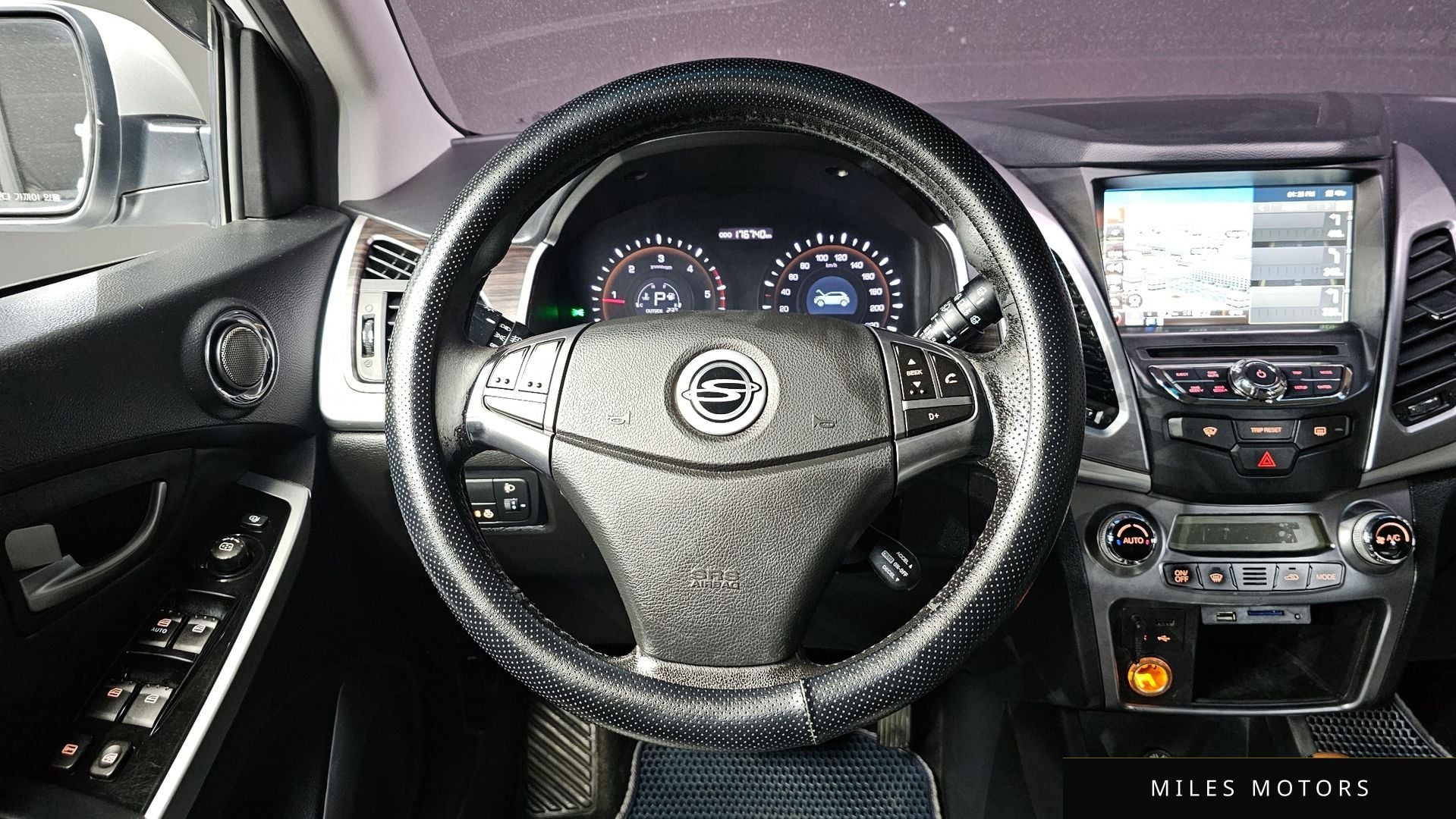KG Mobility KORANDO 2015 — миниатюра 12