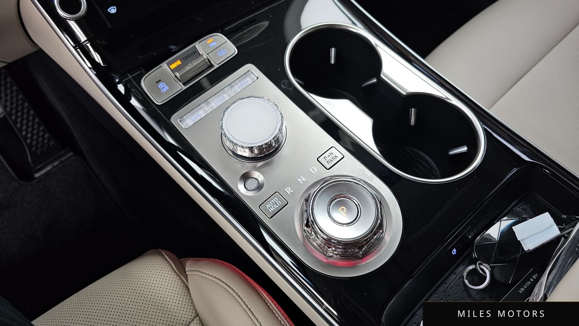Genesis GV70 2025 — миниатюра 12