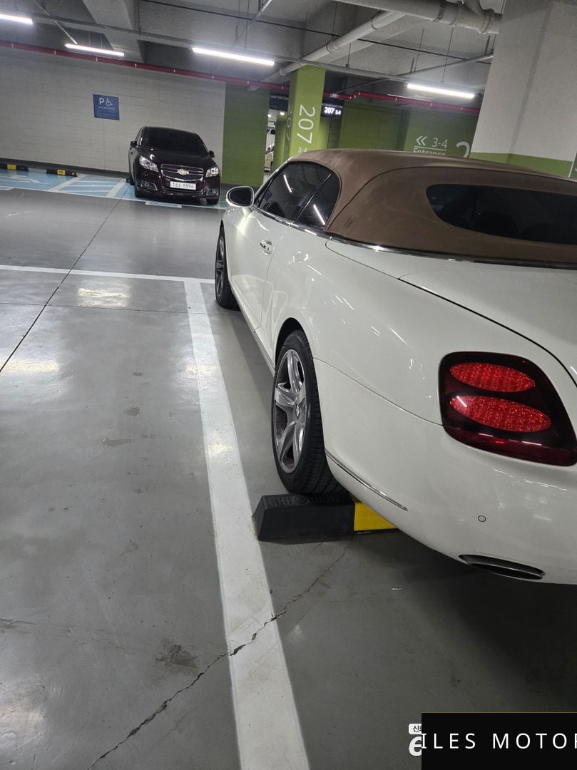 Bentley Continental GT 2007 — миниатюра 3
