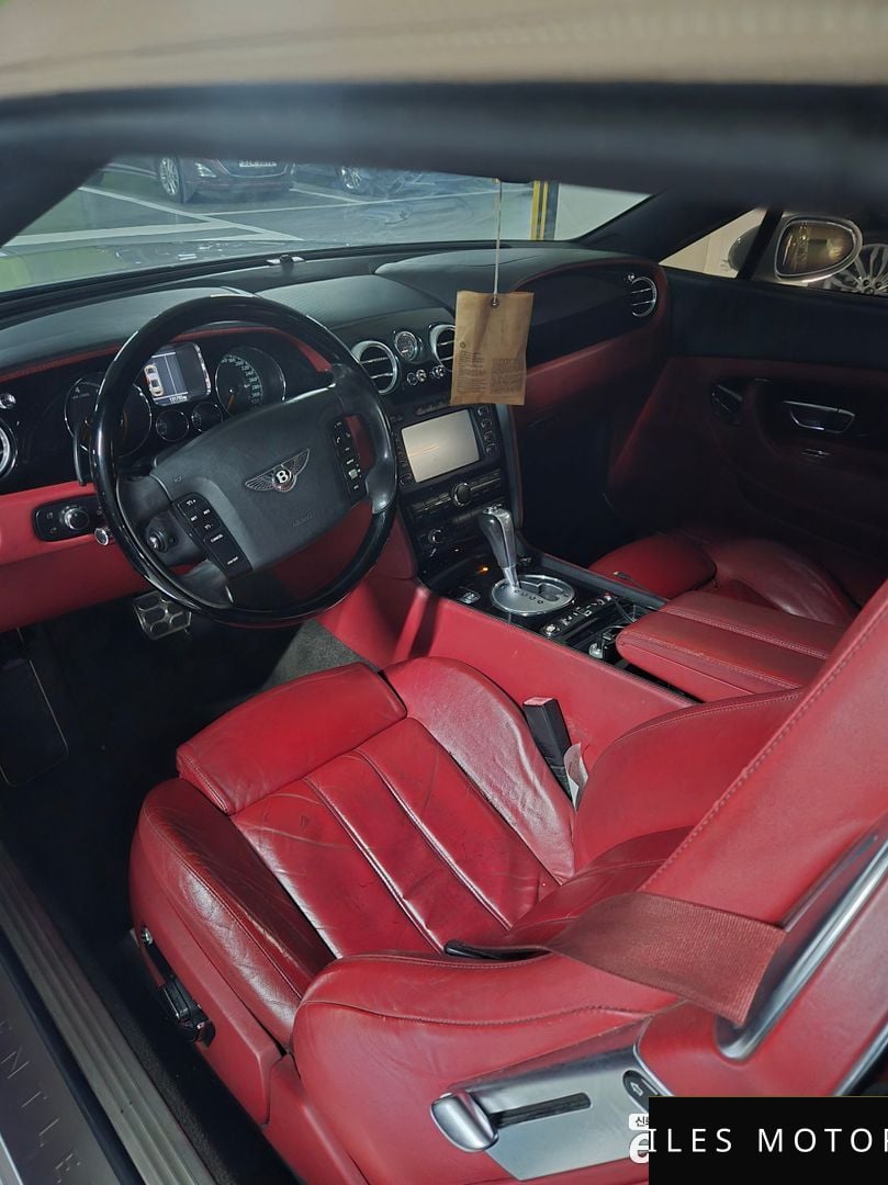 Bentley Continental GT 2007 — миниатюра 7