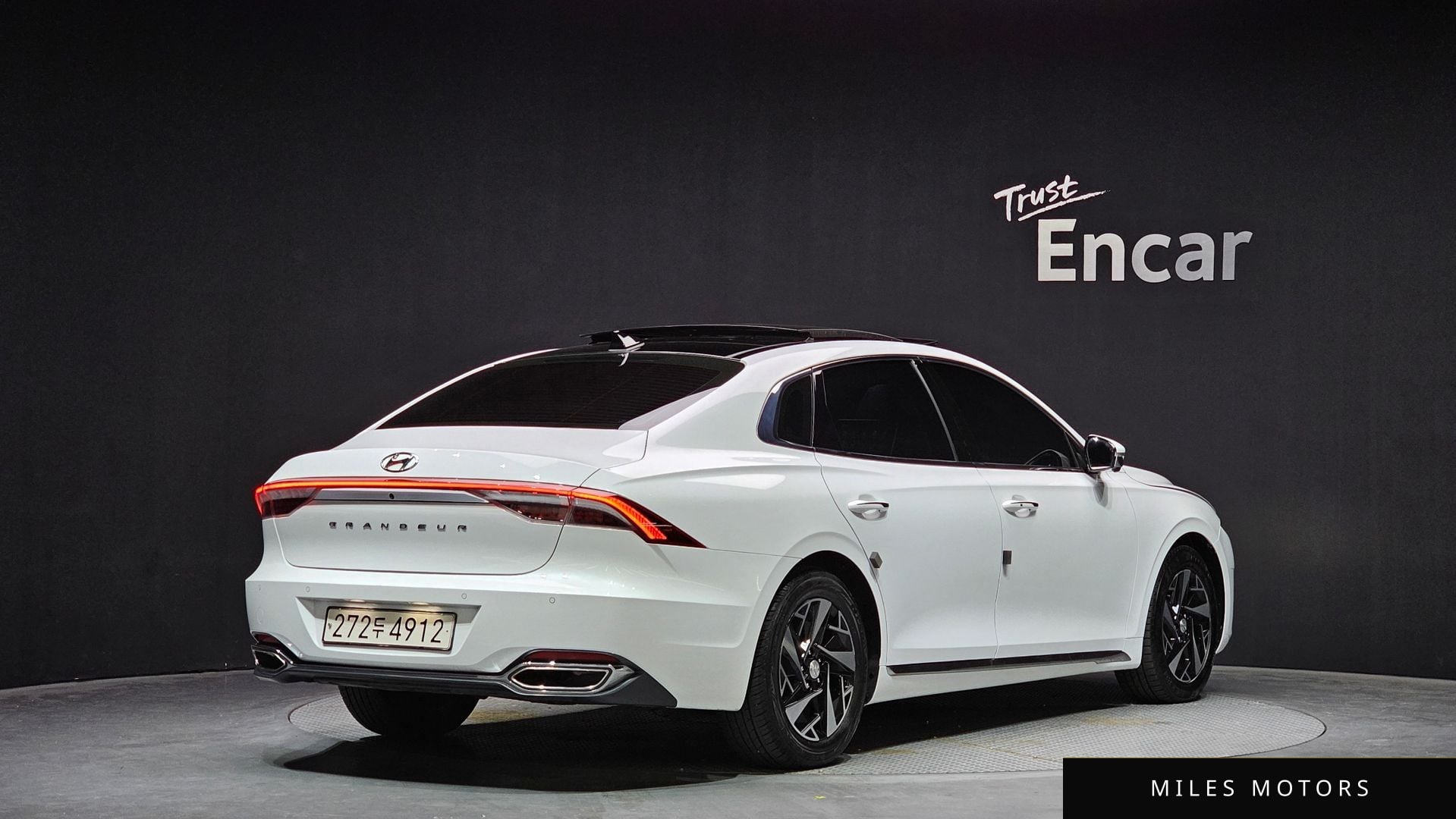 Hyundai Grandeur 2023 — миниатюра 2