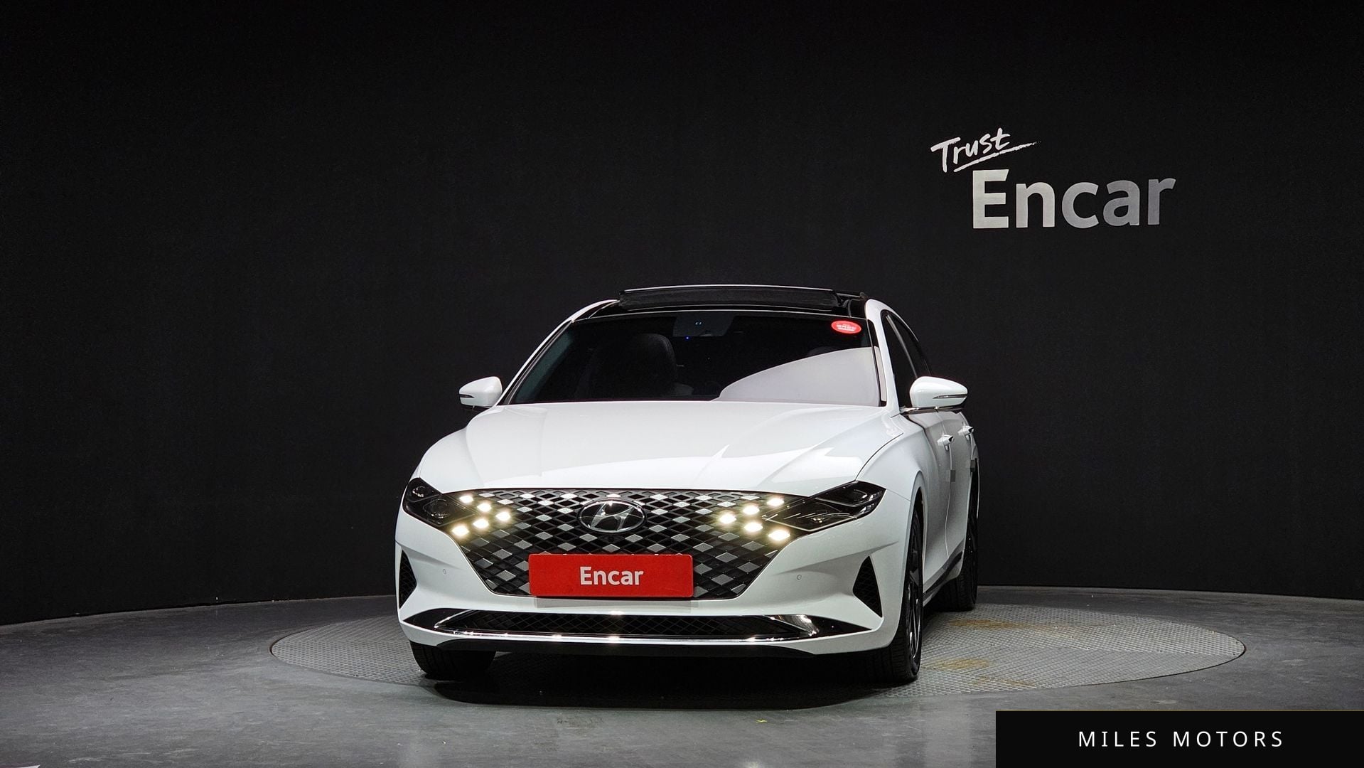Hyundai Grandeur 2023 — миниатюра 3