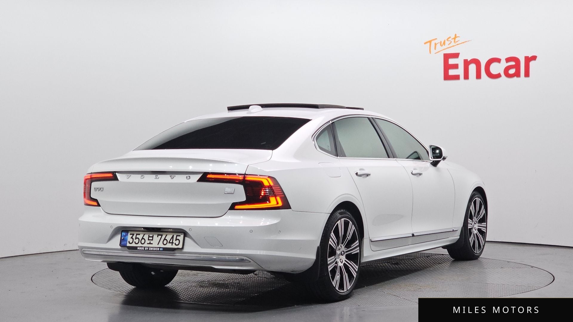 Volvo S90 2021 — миниатюра 2
