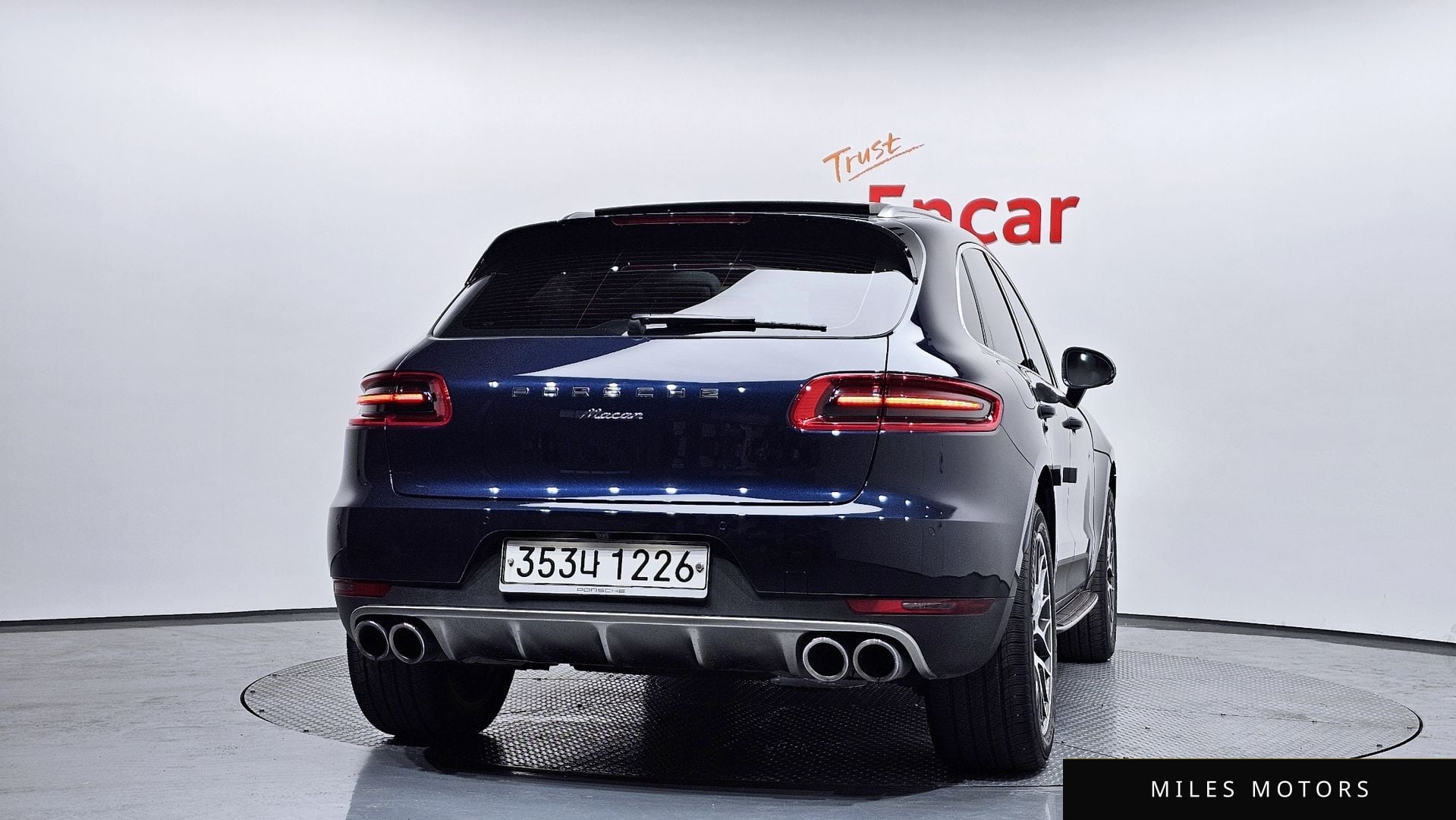 Porsche Macan 2018 — миниатюра 4