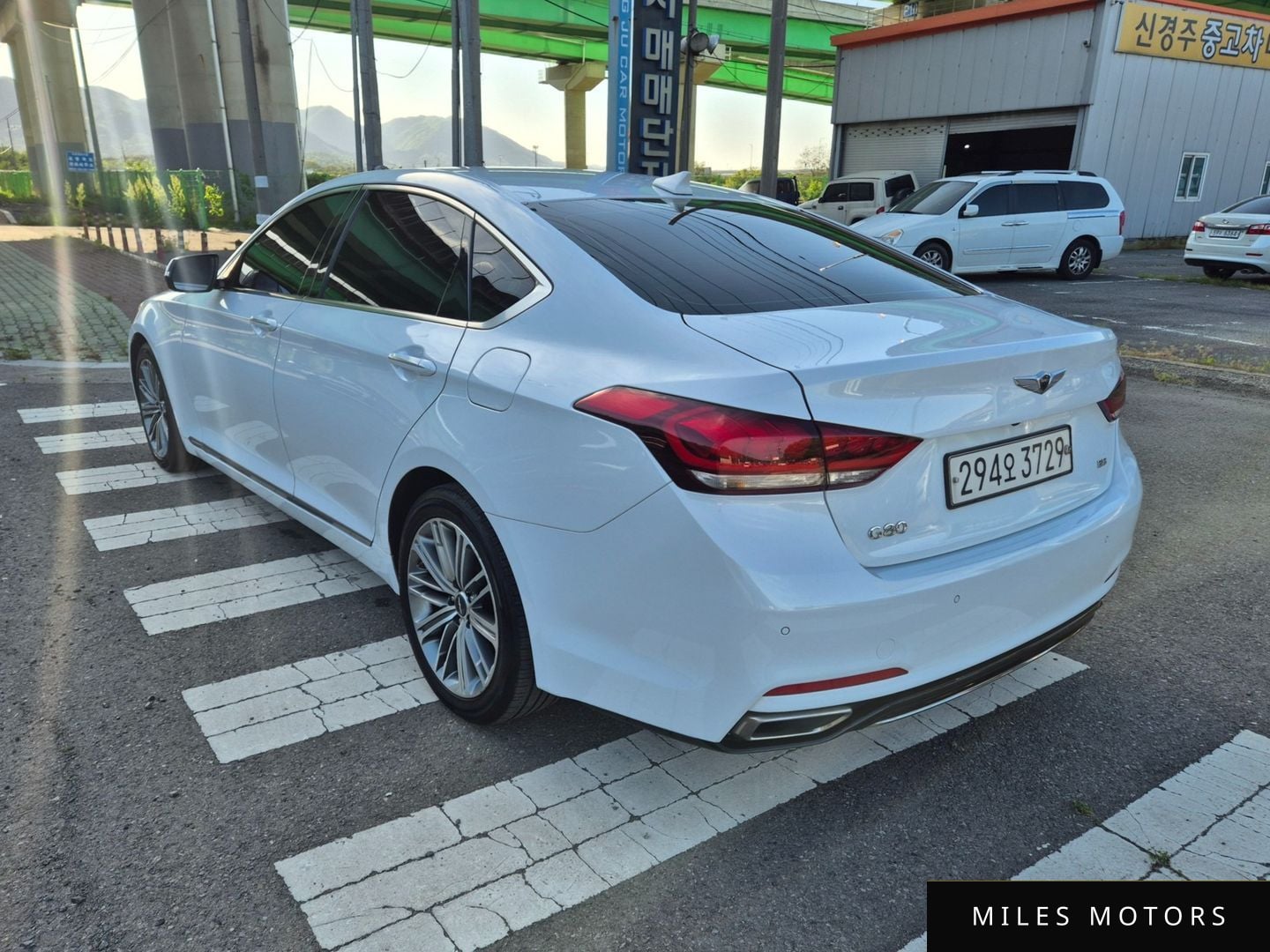 Genesis G80 2018 — миниатюра 2
