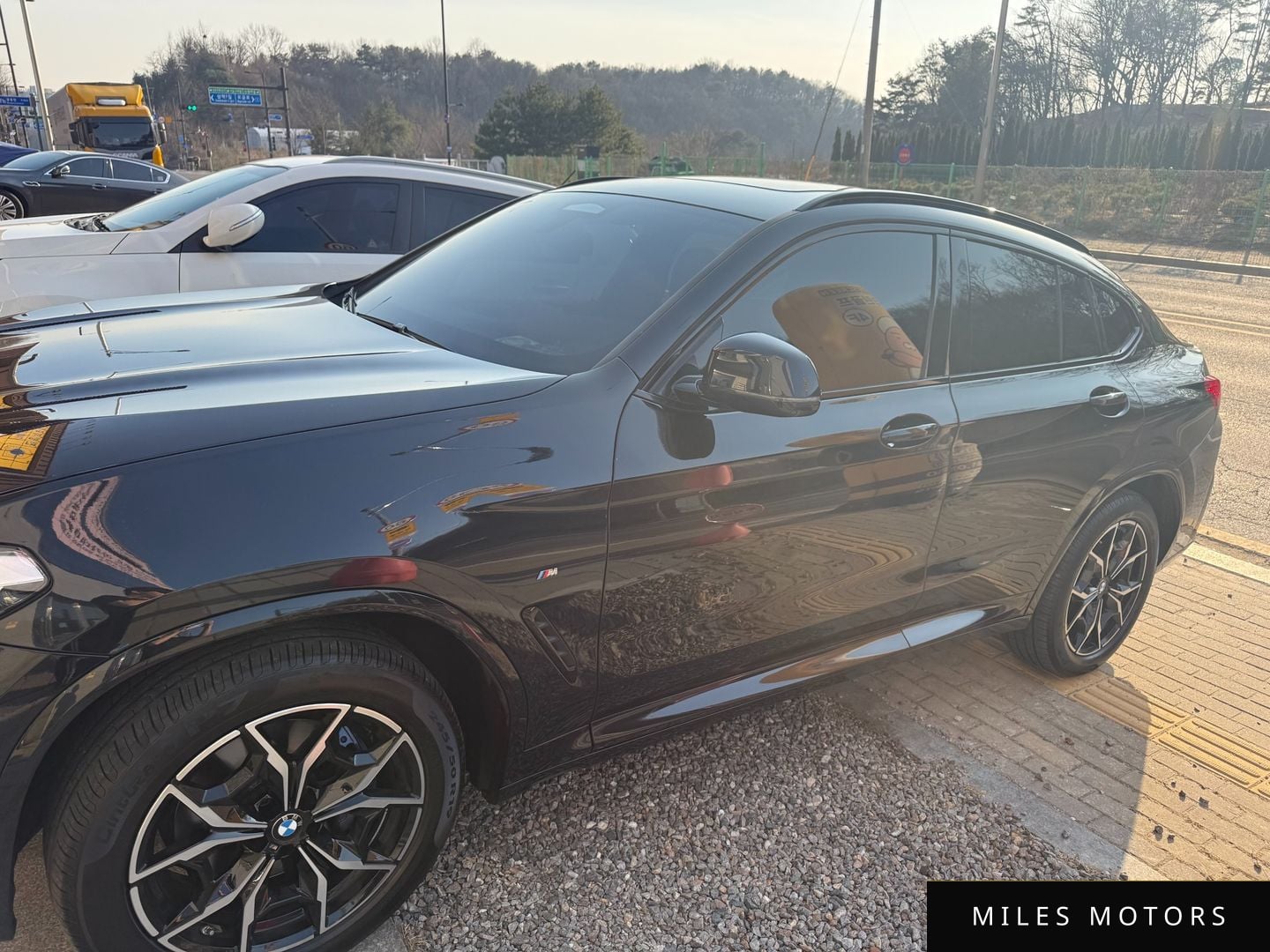 BMW X4 (G02) 2024 — миниатюра 2