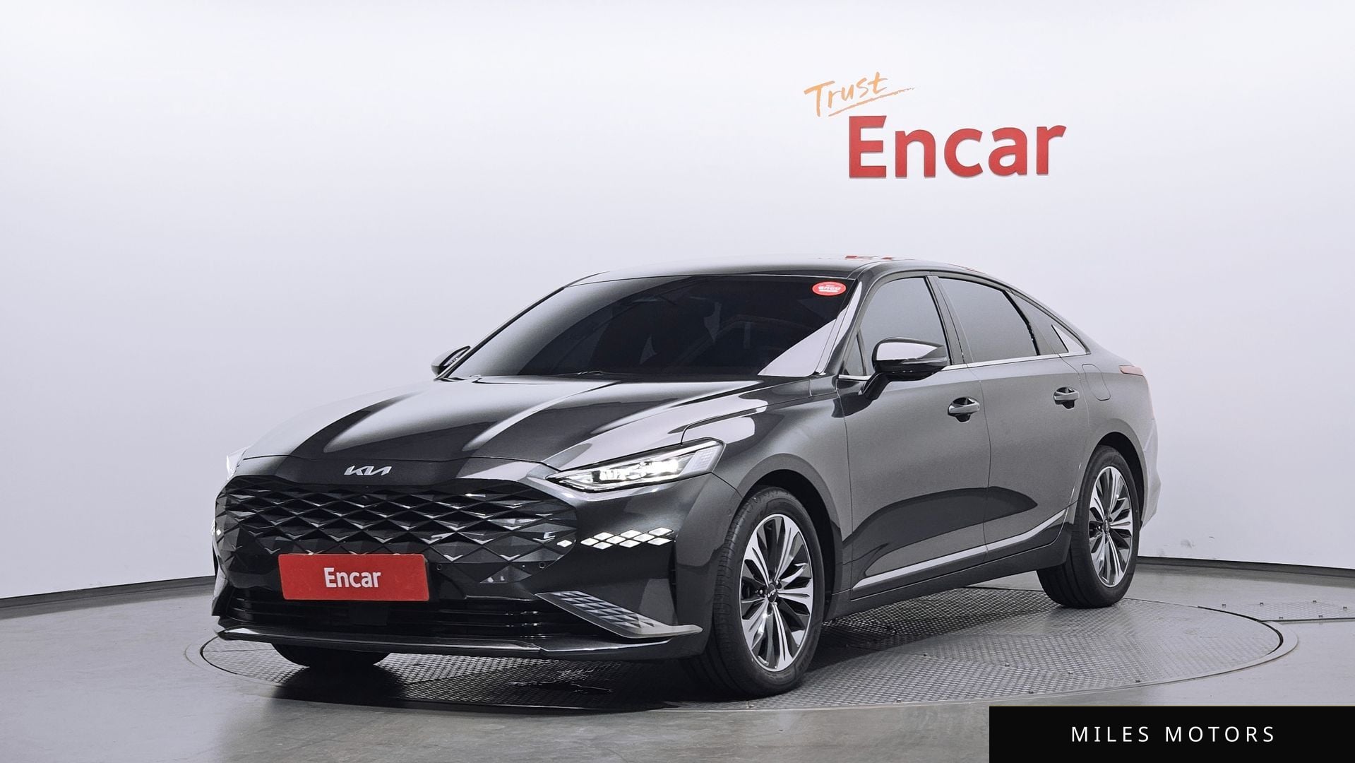 Kia K8 2023 — фото 1 из 12