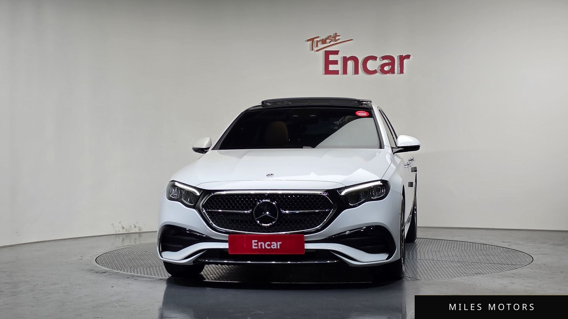 Mercedes-Benz E-Class W214 2026 — миниатюра 3