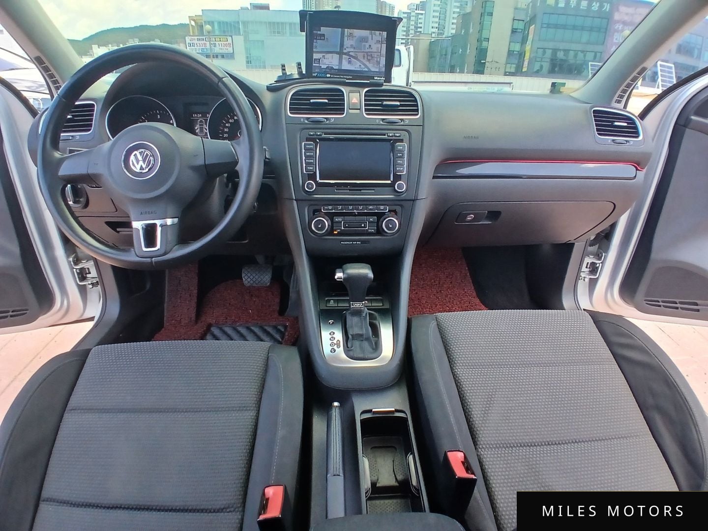 Volkswagen Golf 2011 — миниатюра 10
