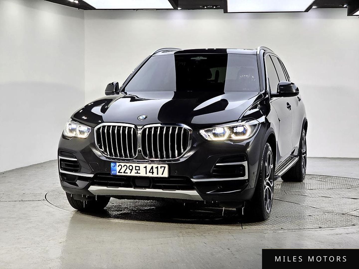 BMW X5 (G05) 2023 — миниатюра 2