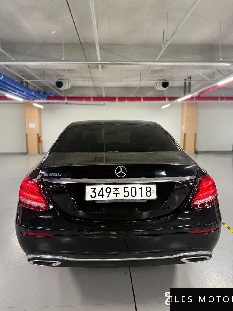 Mercedes-Benz E-Class W213 2020 — миниатюра 4