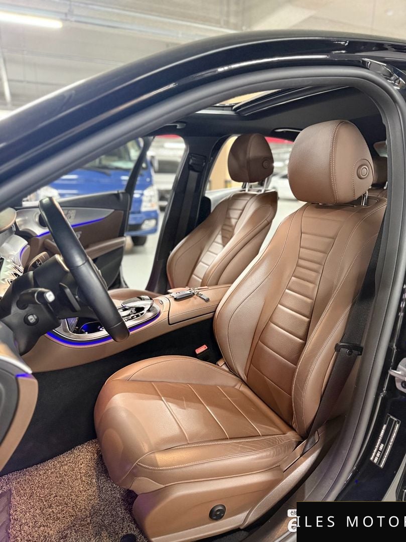 Mercedes-Benz E-Class W213 2020 — миниатюра 10