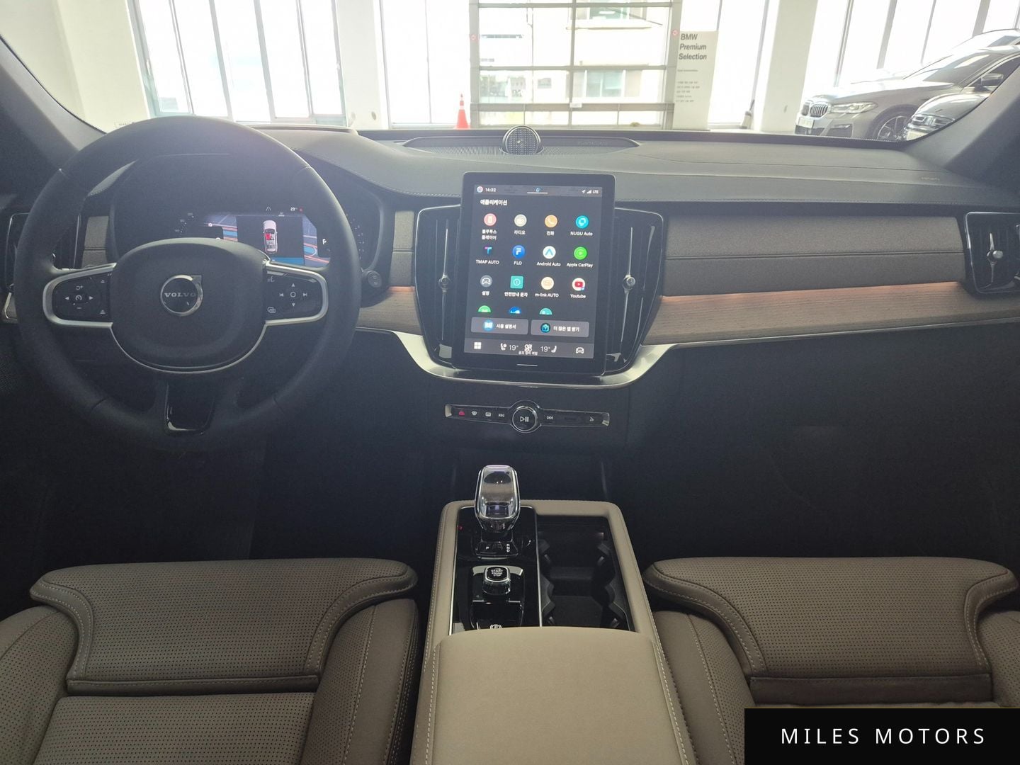 Volvo XC90 2026 — миниатюра 6