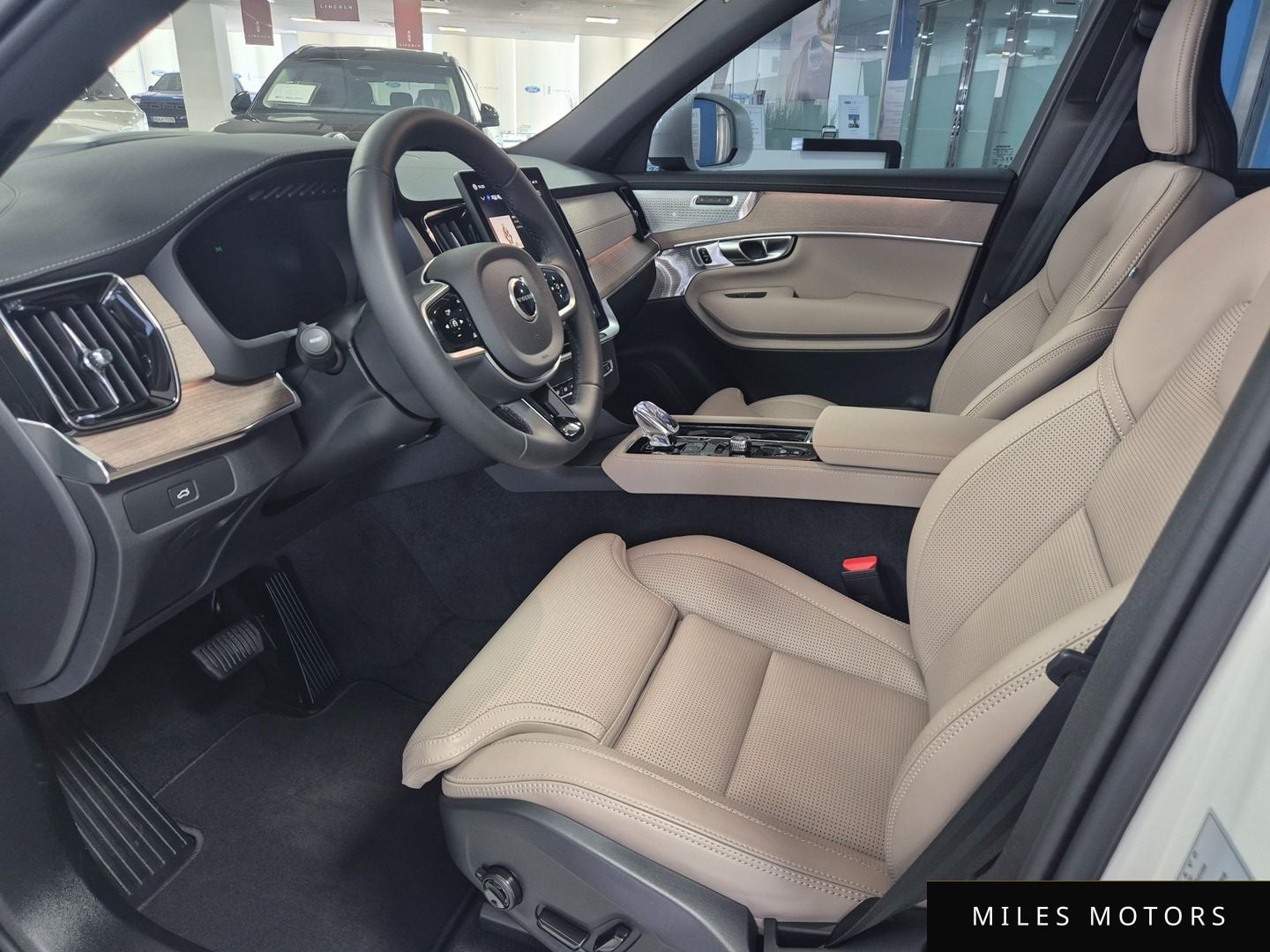 Volvo XC90 2026 — миниатюра 9