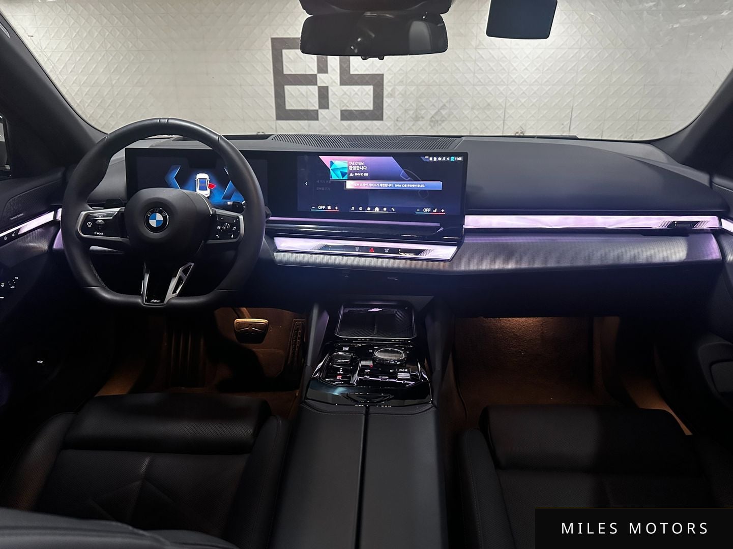 BMW 5 Series (G60) 2025 — миниатюра 8