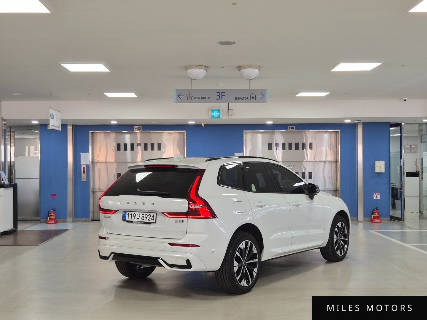Volvo XC60 2026 — миниатюра 2