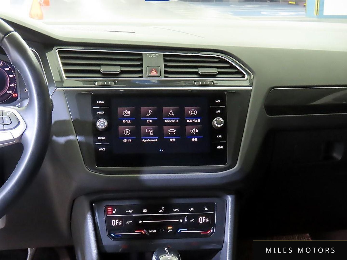 Volkswagen Tiguan 2021 — миниатюра 11