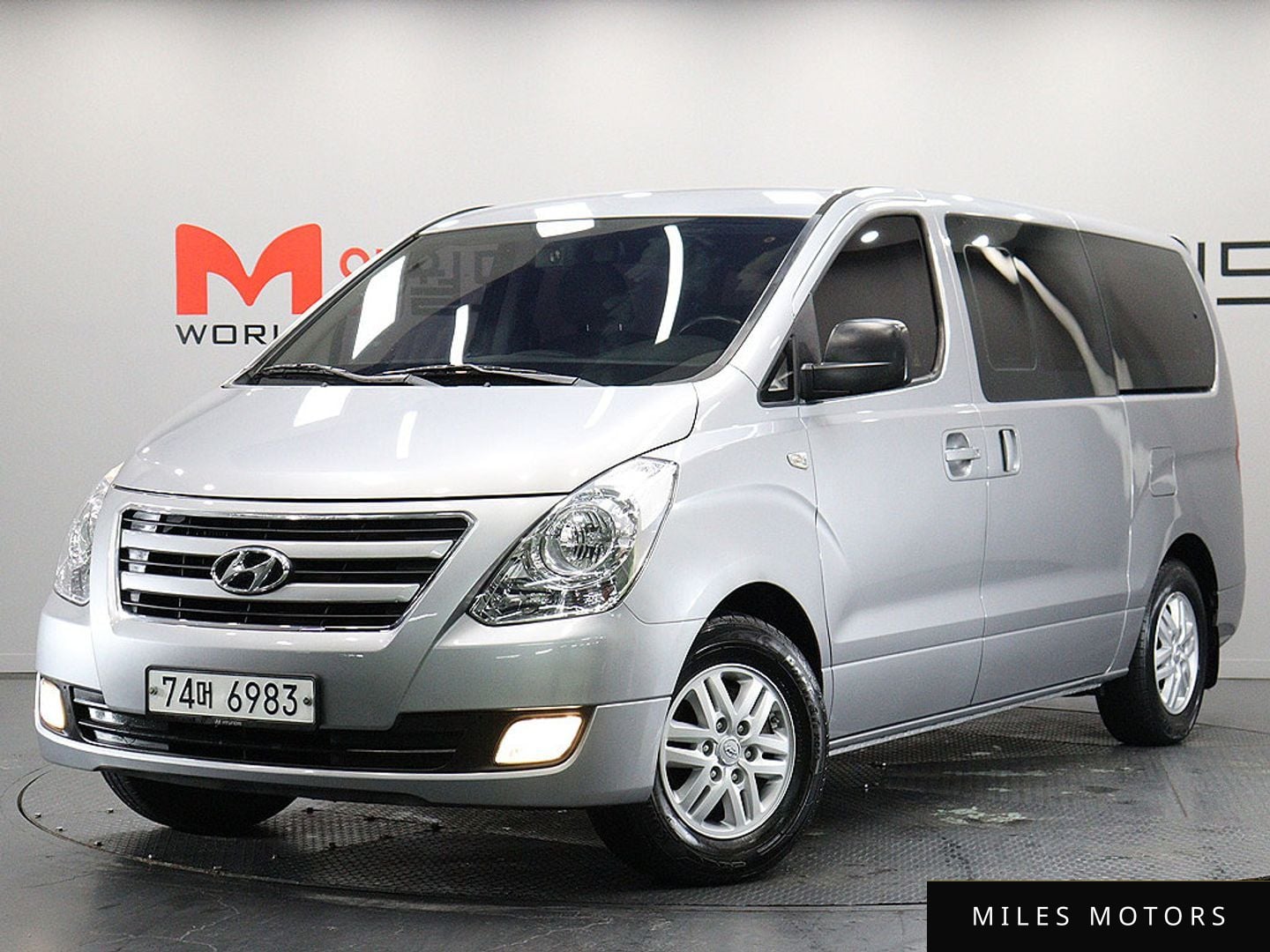 Hyundai Starex 2017 — фото 1 из 12