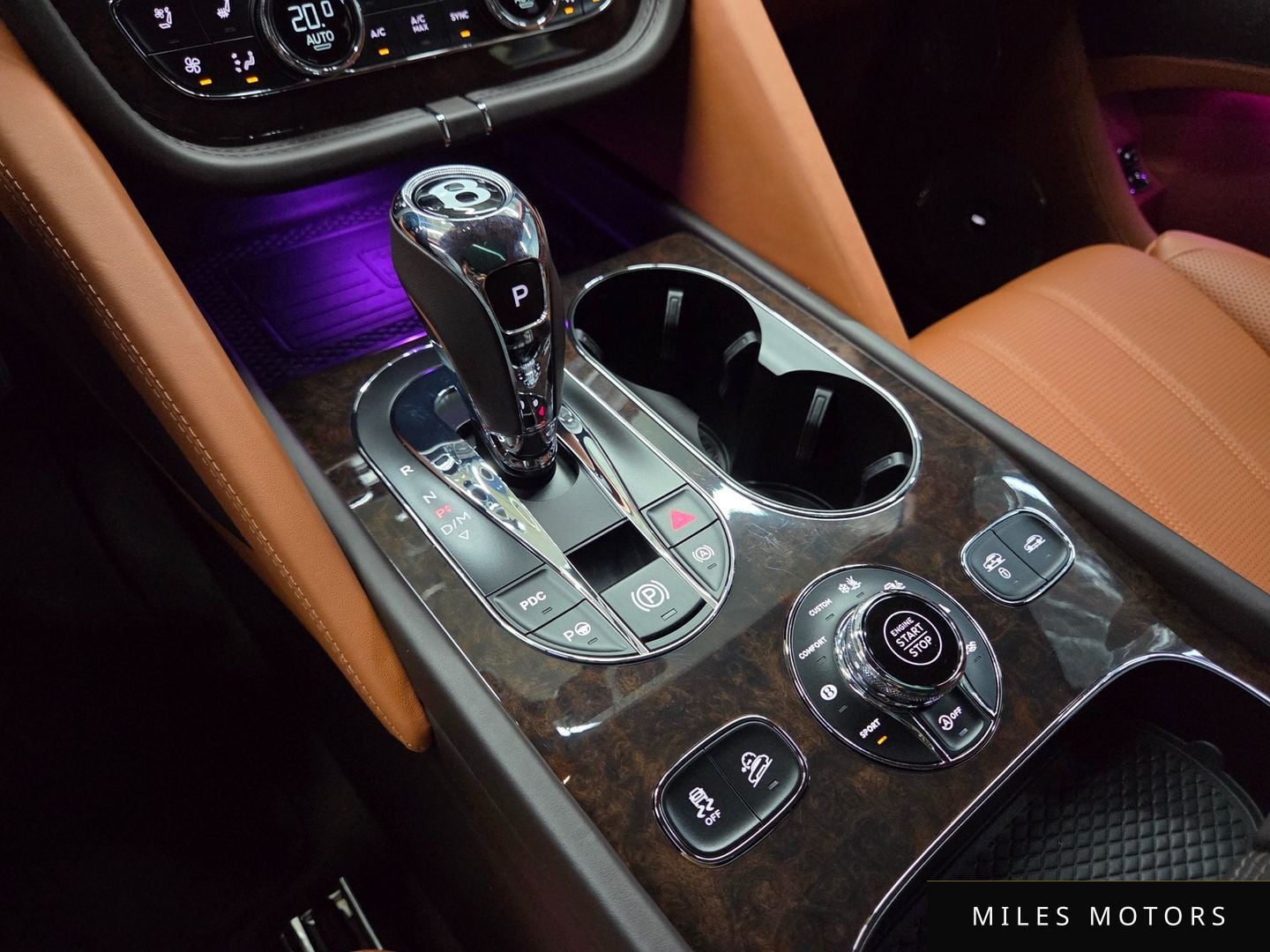 Bentley Bentayga 2021 — миниатюра 9
