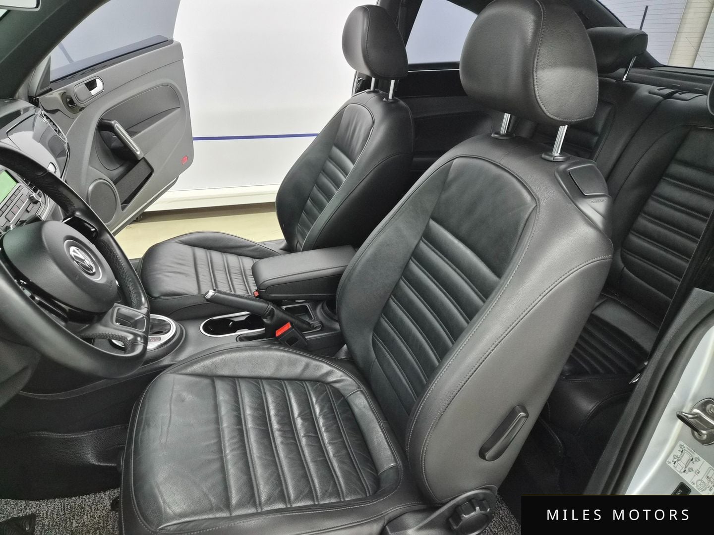 Volkswagen Beetle 2013 — миниатюра 10