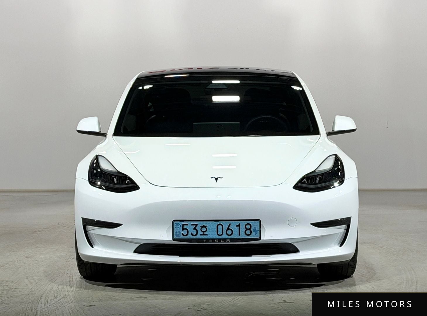 Tesla Model 3 2022 — миниатюра 3