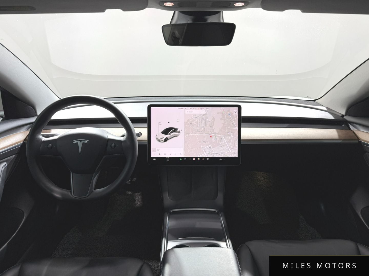 Tesla Model 3 2022 — миниатюра 5
