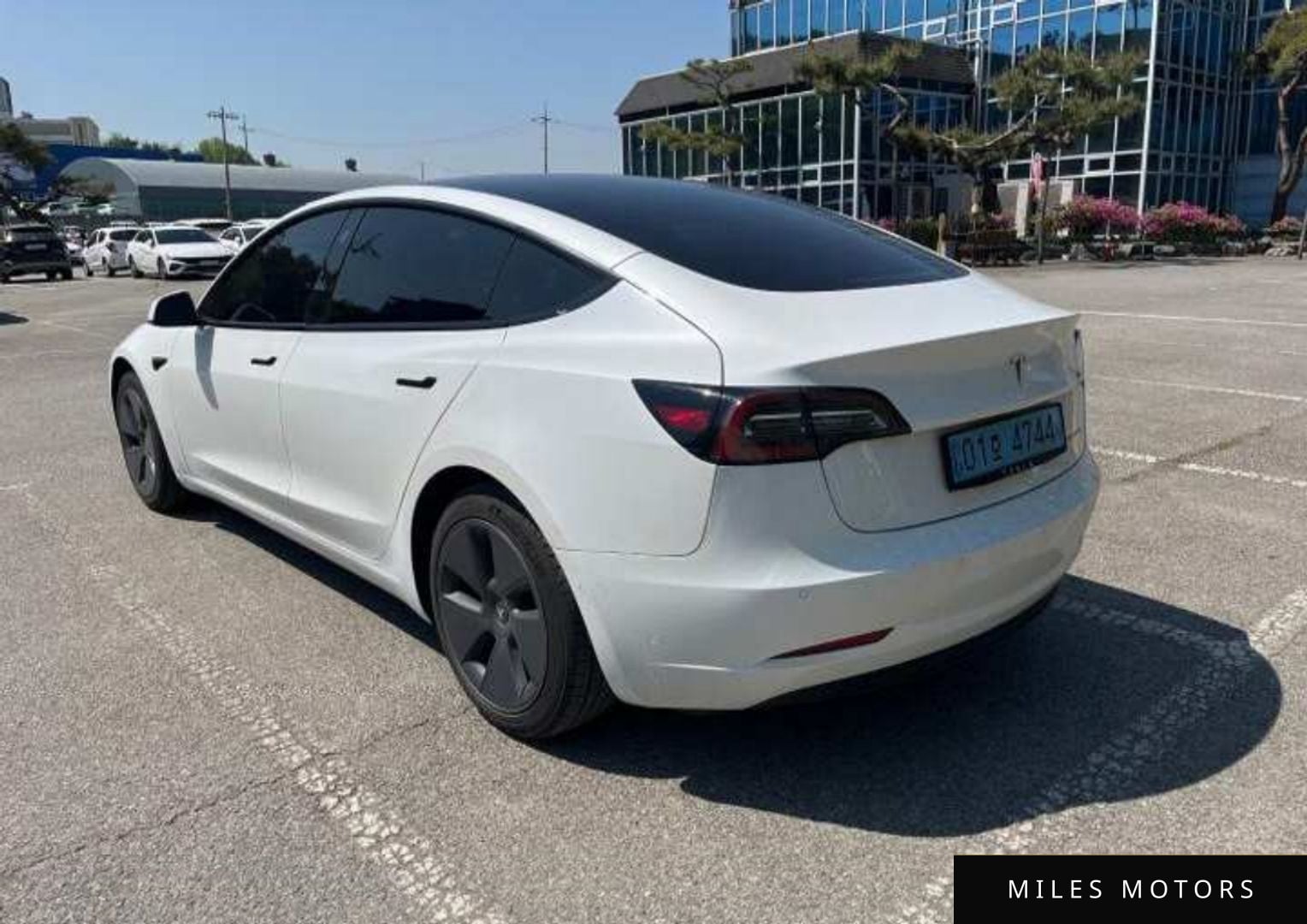 Tesla Model 3 2022 — миниатюра 9