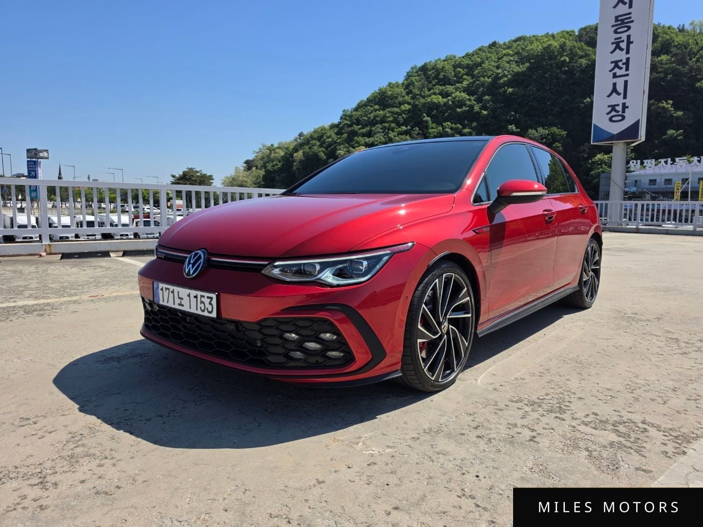 Volkswagen Golf 2024 — фото 1 из 12