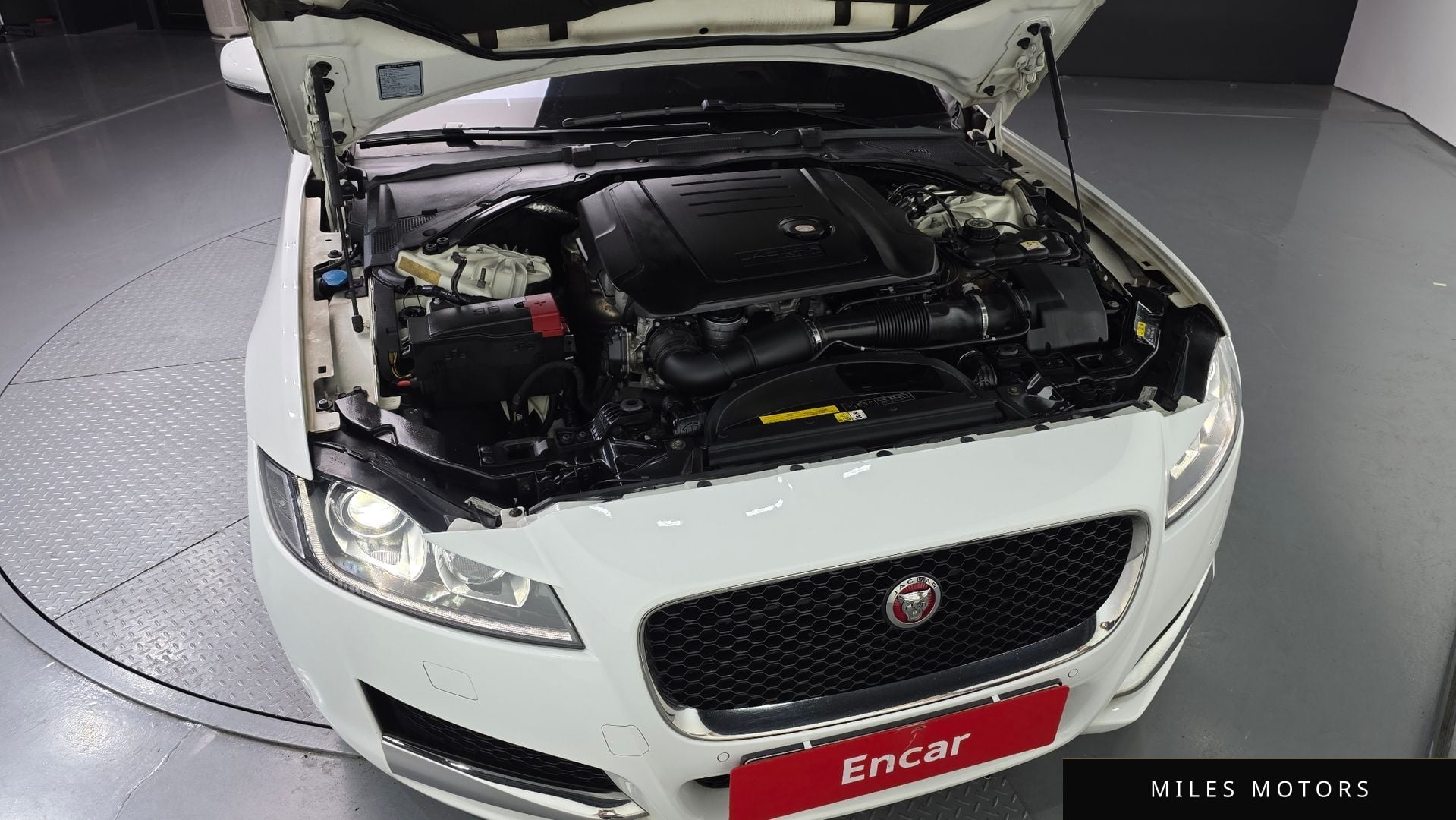 Jaguar XF (X260) 2018 — миниатюра 6