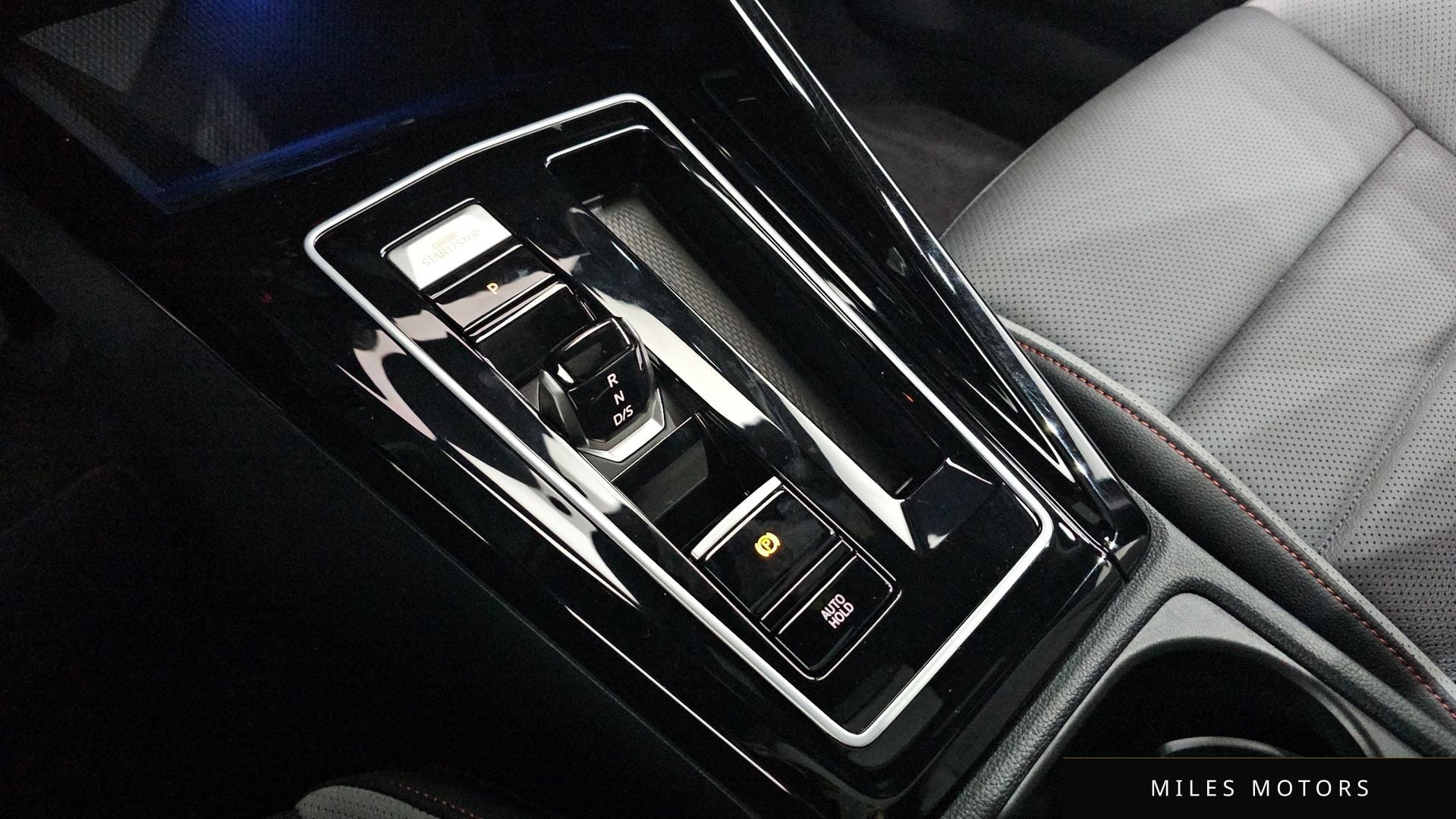 Volkswagen Golf 2025 — миниатюра 9