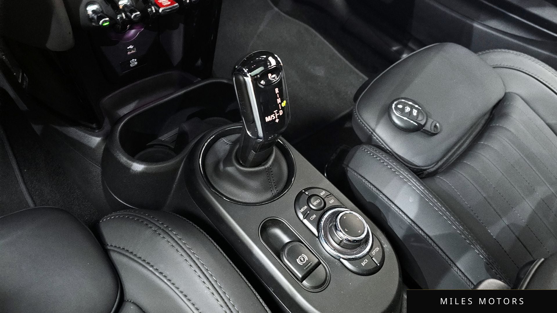 MINI Cooper S 2024 — миниатюра 9