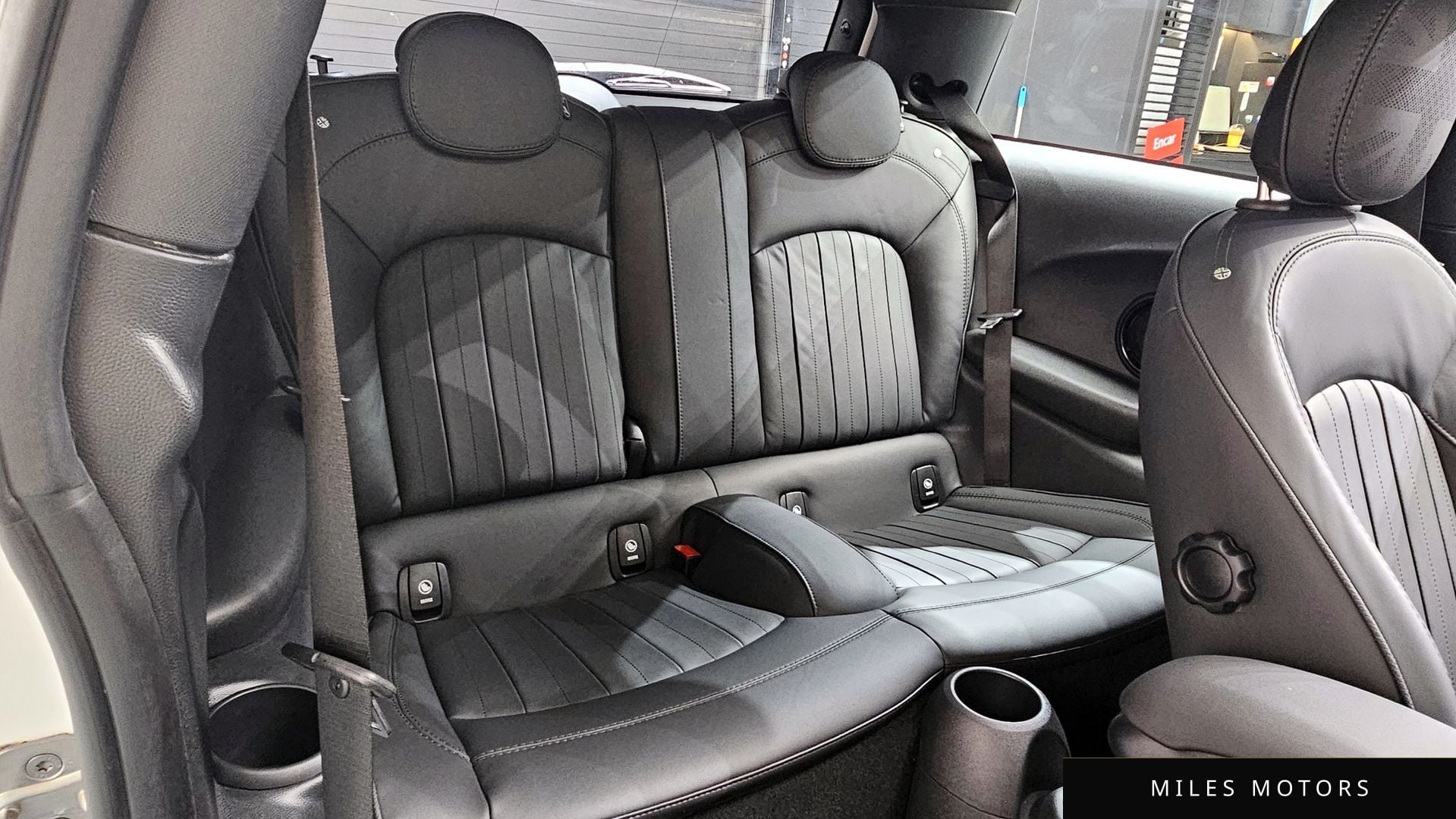 MINI Cooper S 2024 — миниатюра 11